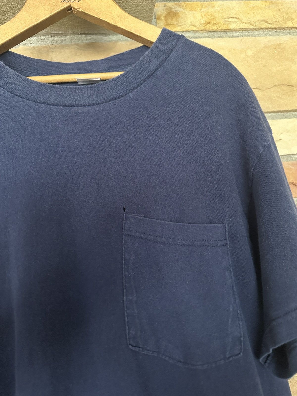 Vintage Vintage 90s Fruit of the Loom Blank Pocket Tee Size US L / EU 52-54 / 3 - 3 Thumbnail