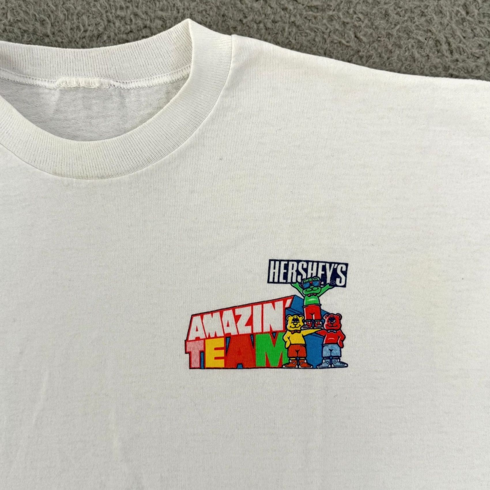 Vintage VINTAGE Hershey's Shirt Adult Large White Short Sleeve 90s Travel Logo Casual Size US L / EU 52-54 / 3 - 3 Thumbnail
