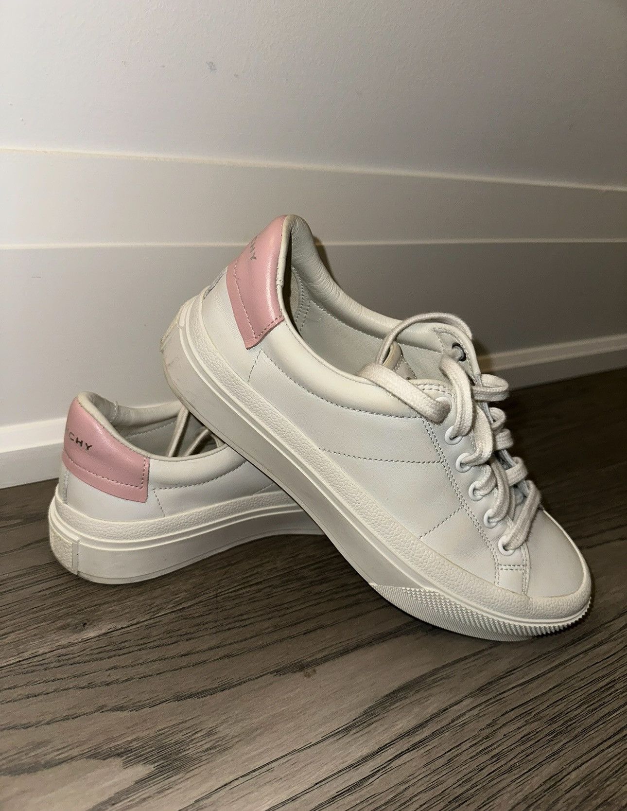 Givenchy Women’s Sneakers