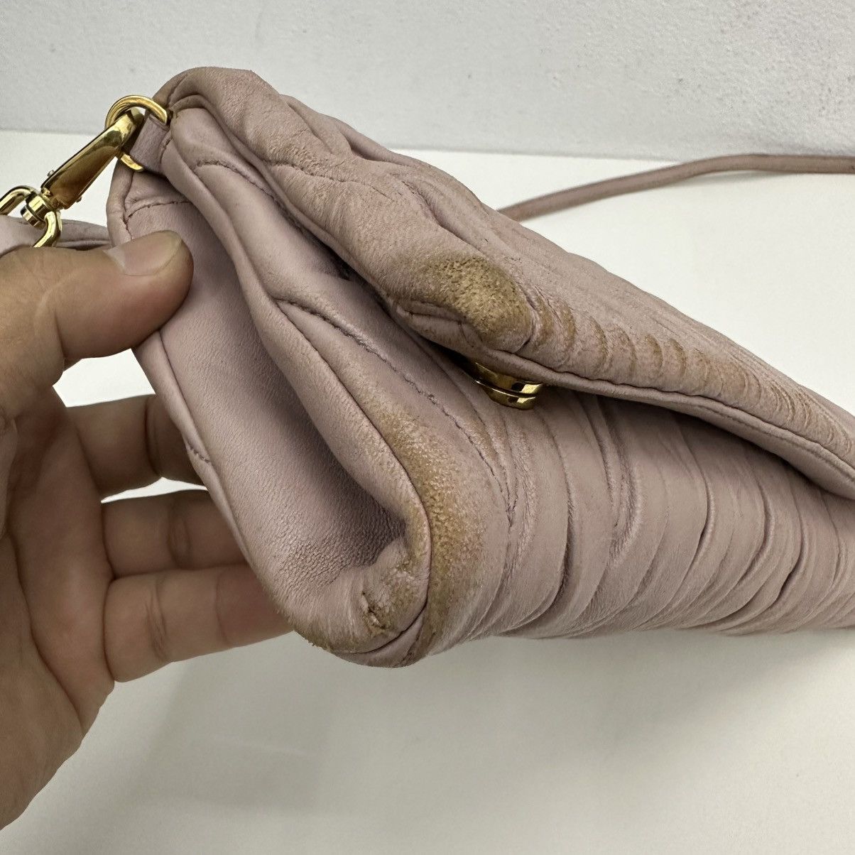 Miu Miu ‼️YES‼️ MIU MIU MATELASSE LEATHER FLAP CROSSBODY CLUTCH BAG Size ONE SIZE - 13 Thumbnail