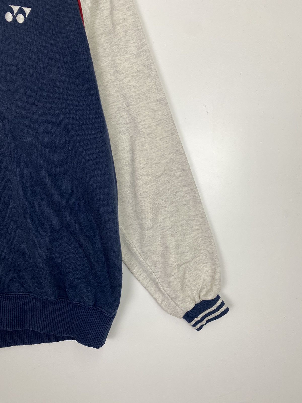 Japanese Brand Vintage Sweatshirt Yonex Badminton Size US S / EU 44-46 / 1 - 3 Thumbnail