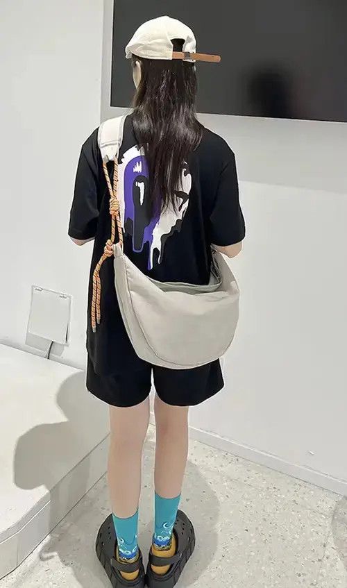 Japanese Brand Fashion sling bag shoulder bag Size ONE SIZE - 4 Thumbnail