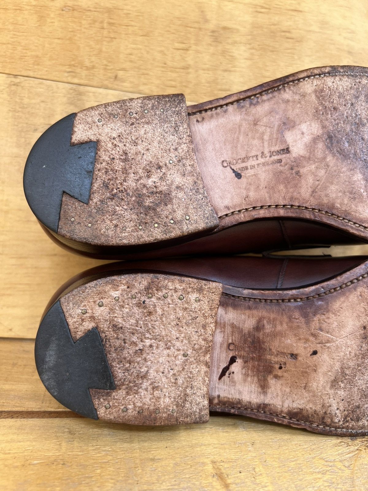 Crockett & Jones Crockett & Jones Eaton' Brown Leather Loafers Size UK 7 E Size US 8 / EU 41 - 17 Thumbnail