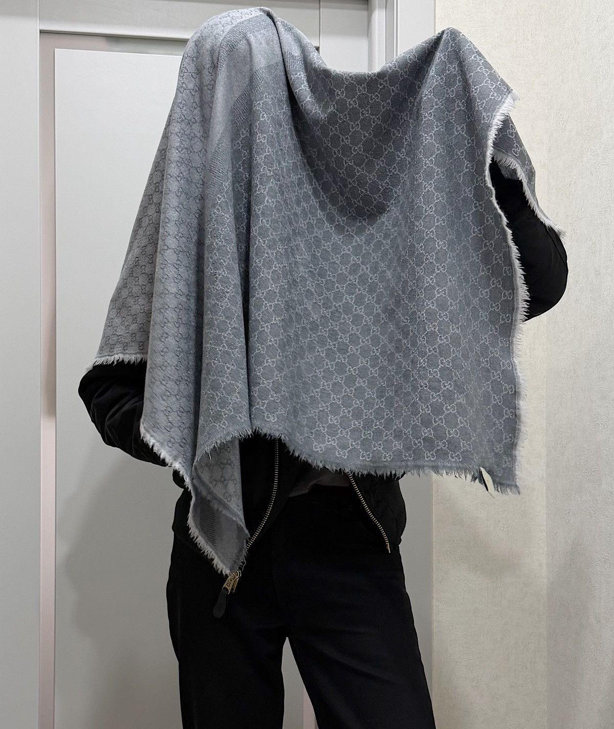 Gucci GUCCI GG Monogram Wool Big Scarf Demna Nettspend Fakemink Size ONE SIZE - 13 Thumbnail