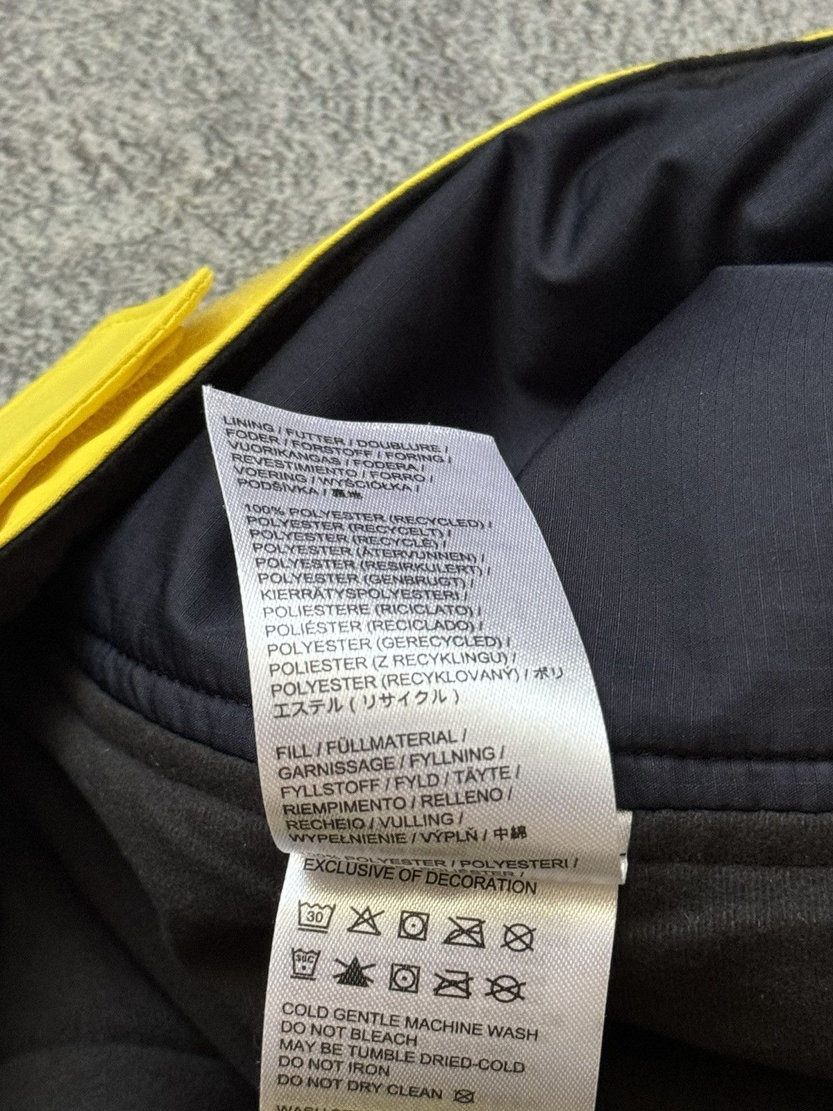 J.Lindeberg J.lindeberg L Wmn Tracy ski pant SWPA02241 trouser snowboard Size 27" / US 4 / IT 40 - 16 Thumbnail