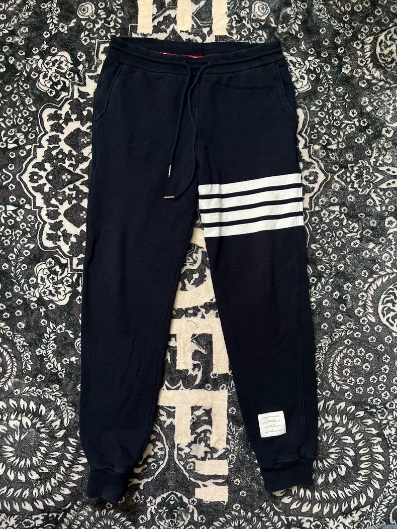 Thom Browne Thom Browne size1 The trousers are dark blue Size US 26 / EU 42 - 1 Thumbnail