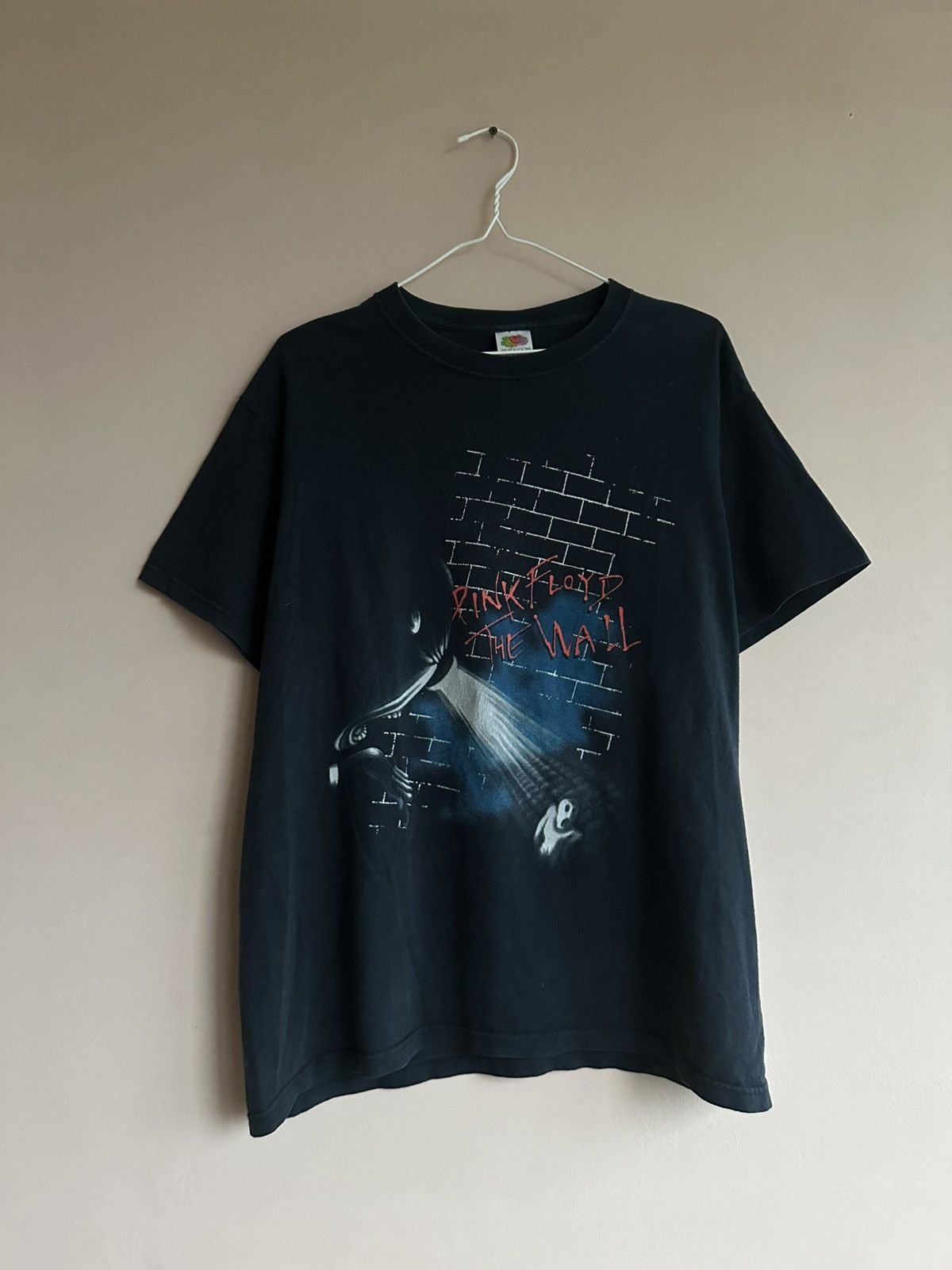 Band Tees Vintage 00s Pink Floyd Off The Wall Band T-Shirt L Size US L / EU 52-54 / 3 - 1 Thumbnail