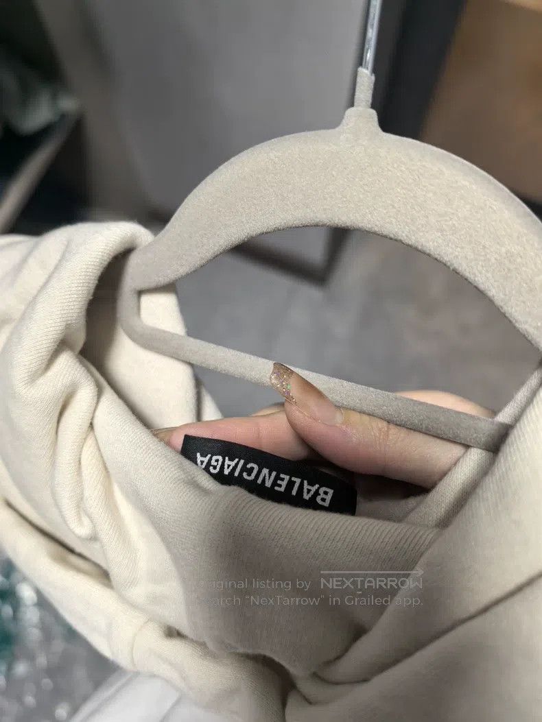 Balenciaga Balenciaga Beige Sweatshirt with Blue Label Size US L / EU 52-54 / 3 - 3 Thumbnail