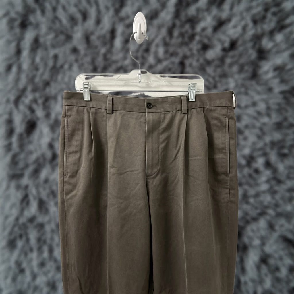 Brooks Brothers Brooks Brothers Pants Mens 36x34 Gray Advantage Elliot Chino Pleated Straight Leg Zip Casual Cotton Spandex Stretch 34 Inseam Size US 36 / EU 52 - 1 Thumbnail