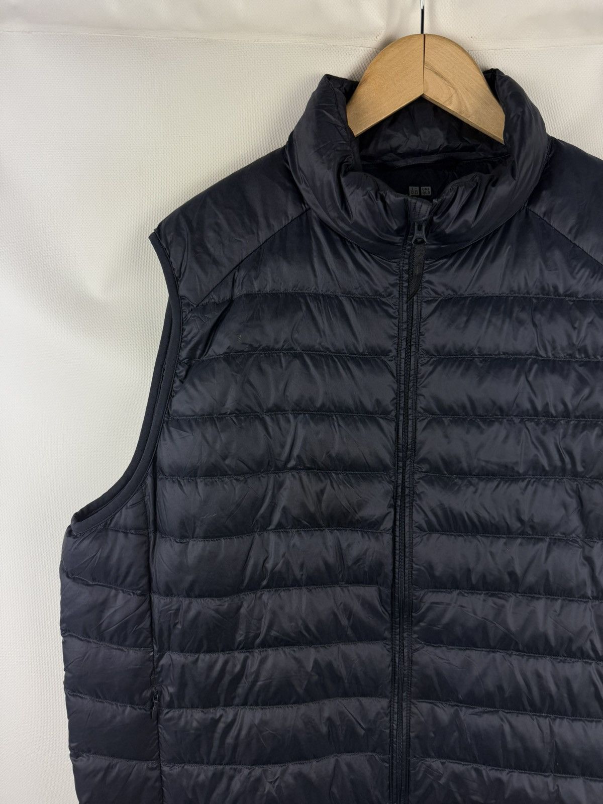 Uniqlo Uniqlo Men’s Micro Yarn Down Sleeveless Vest Jacket Size XL Size US XL / EU 56 / 4 - 4 Thumbnail