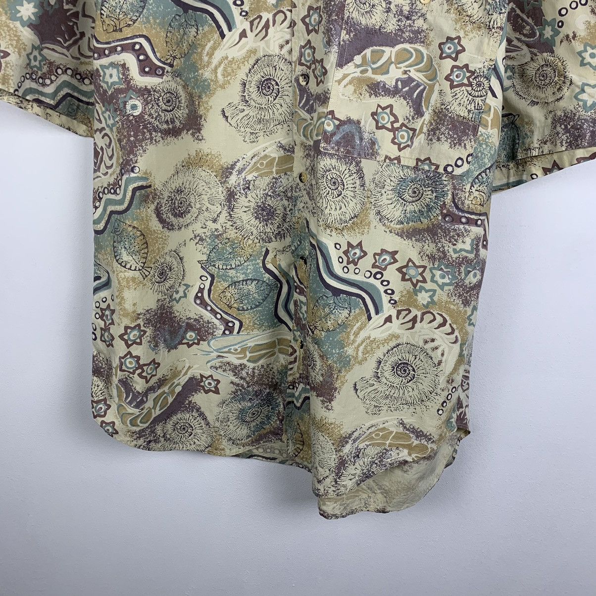 Vintage Vintage Short Sleeve Shirt Top Men’s Size M Hawaiian Art Y2K Size US M / EU 48-50 / 2 - 3 Thumbnail