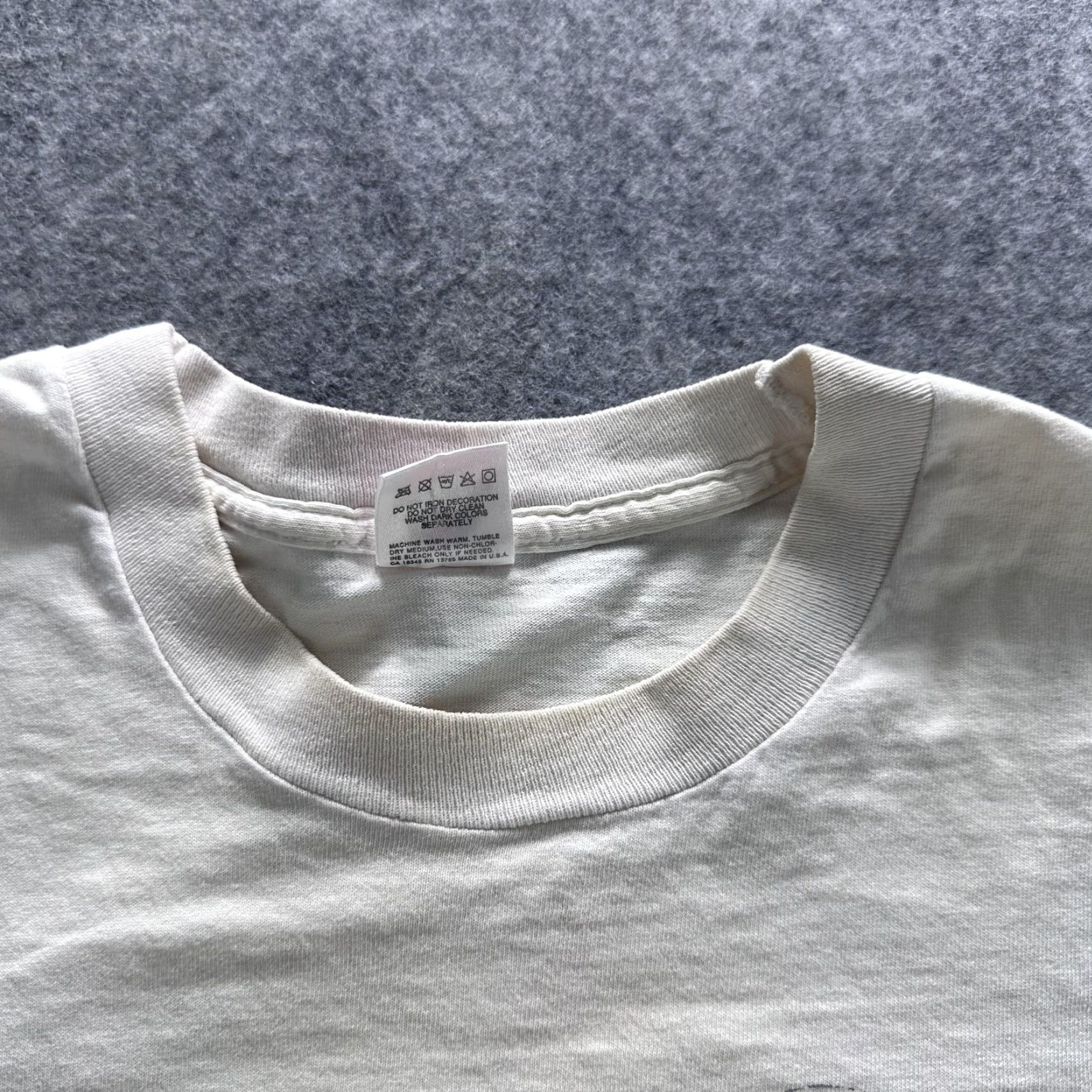 Fruit Of The Loom VINTAGE Fruit of the Loom Shirt Mens XL White 90s Farm Bureau Graphic Print Crew Neck Cotton Country Mens Size US XL / EU 56 / 4 - 4 Thumbnail