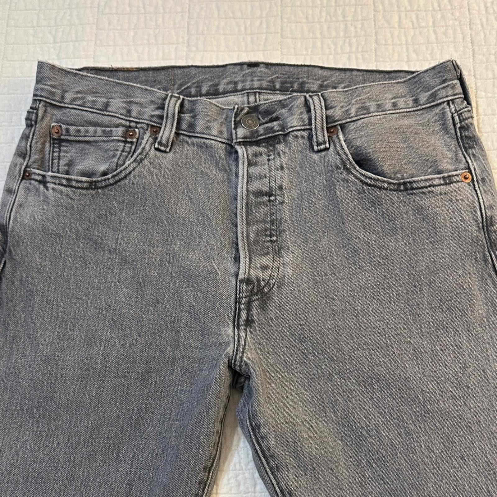 Levi's Levi's 501 sz 30 y2k Gray Acid Wash Women's High Rise Size 30" / US 8 / IT 44 - 4 Thumbnail