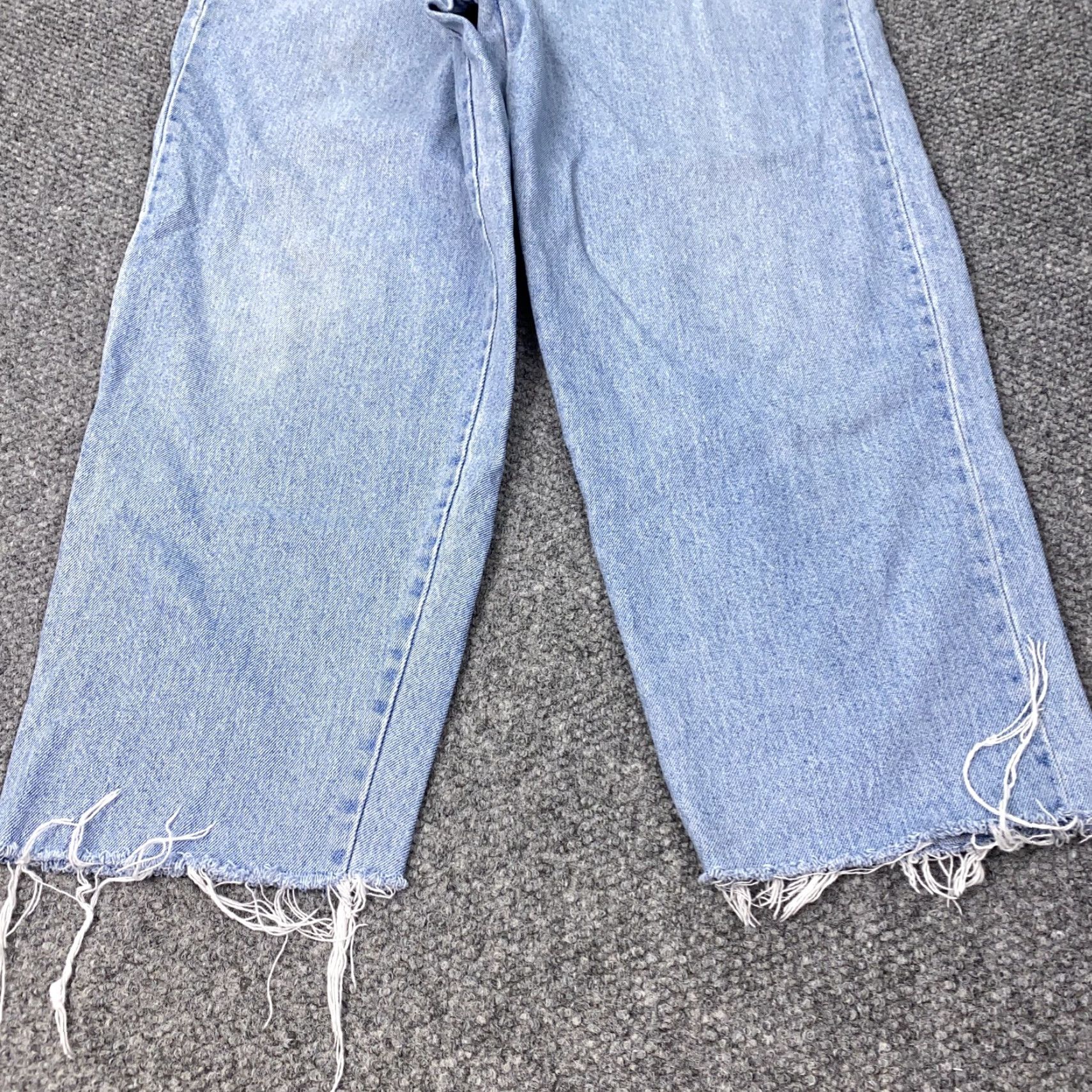Hugo Boss VINTAGE HUGO BOSS Jeans Men 32x28 Denim Straight Leg Distressed Frayed Hem Made USA 90s Size US 32 / EU 48 - 5 Thumbnail
