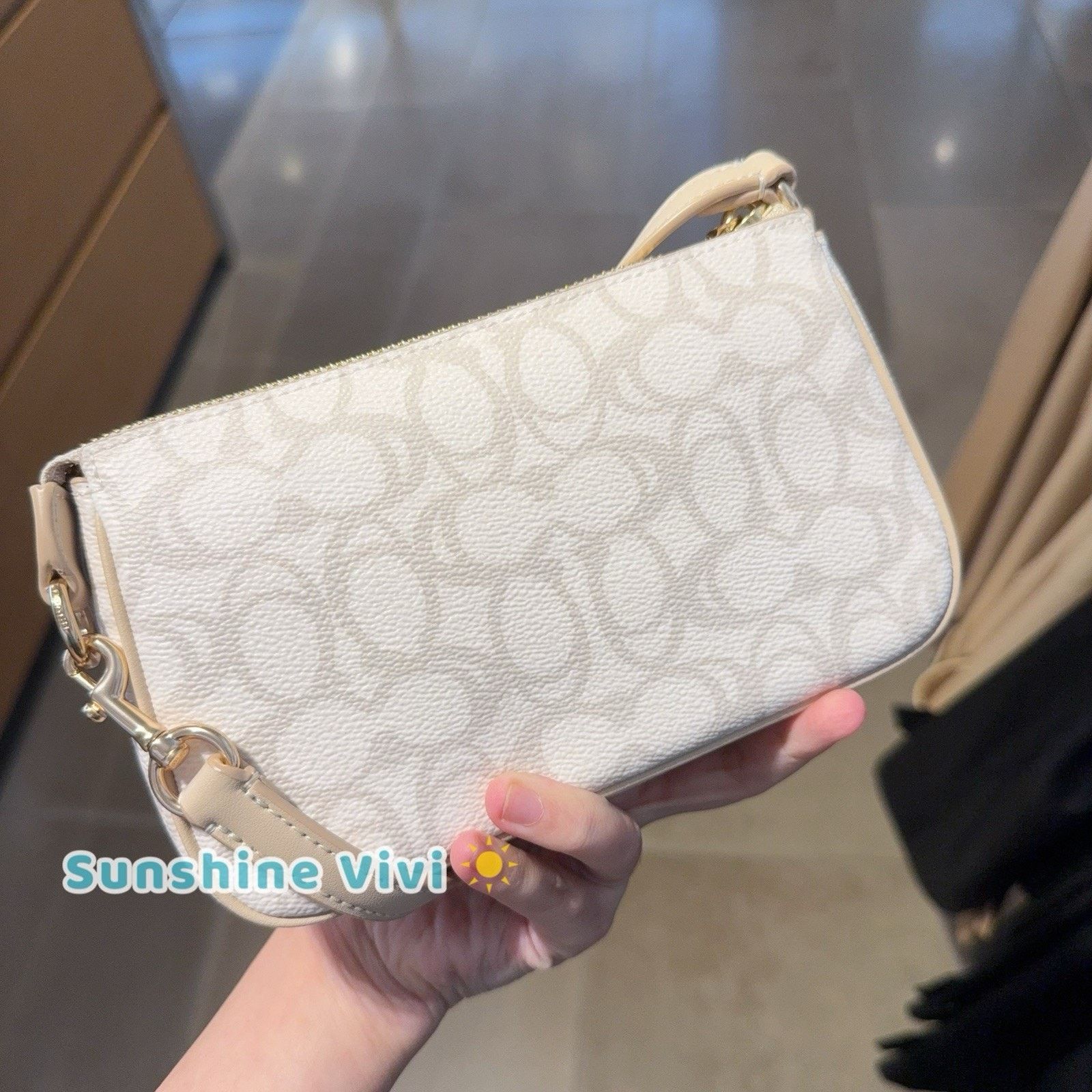Coach NWT Coach Nolita 19 In Sketch Signature Gold/Ivory CBM72 Size ONE SIZE - 8 Thumbnail