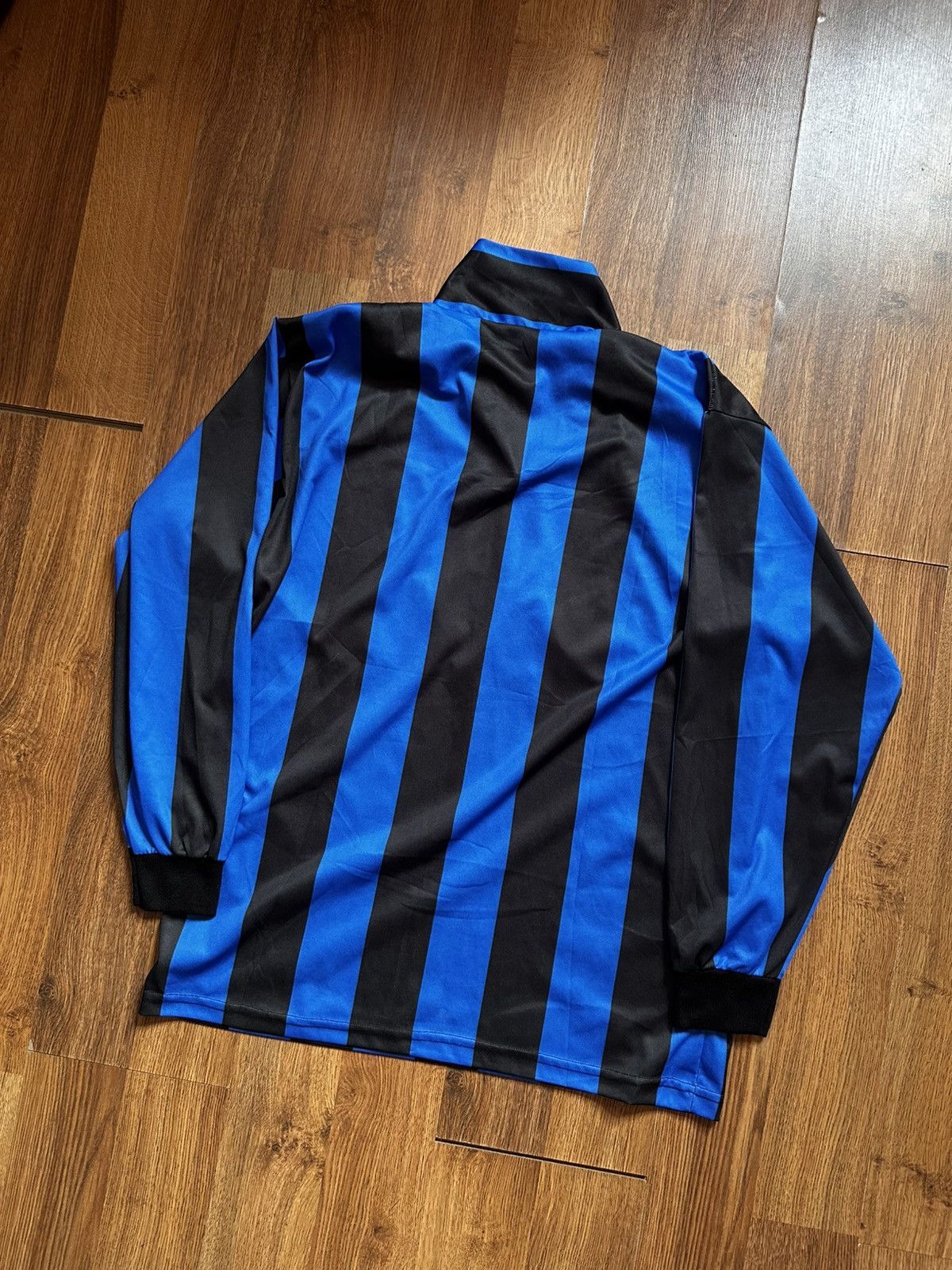 Vintage Vintage Inter Milan Fiorucci Long Sleeve Jersey Blokecore L Size US L / EU 52-54 / 3 - 5 Thumbnail