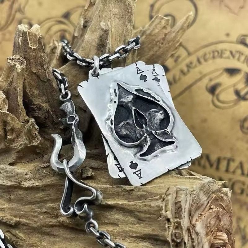 Other Jewelry Spade Poker Skull Face Pendant Necklace Size ONE SIZE - 2 Thumbnail