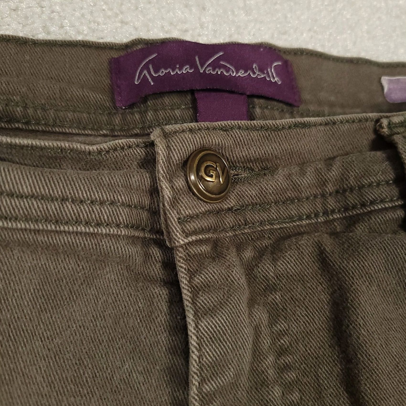 Gloria Vanderbilt Gloria Vanderbilt Amanda Jeans Women's 14 Green Straight Leg High Rise Denim Size 36" / US 14 / IT 50 - 4 Thumbnail