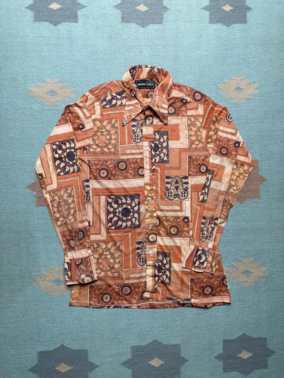 Vintage 70s button shirt disco novelty print flowers dagger collar M Size US M / EU 48-50 / 2 - 1 Thumbnail