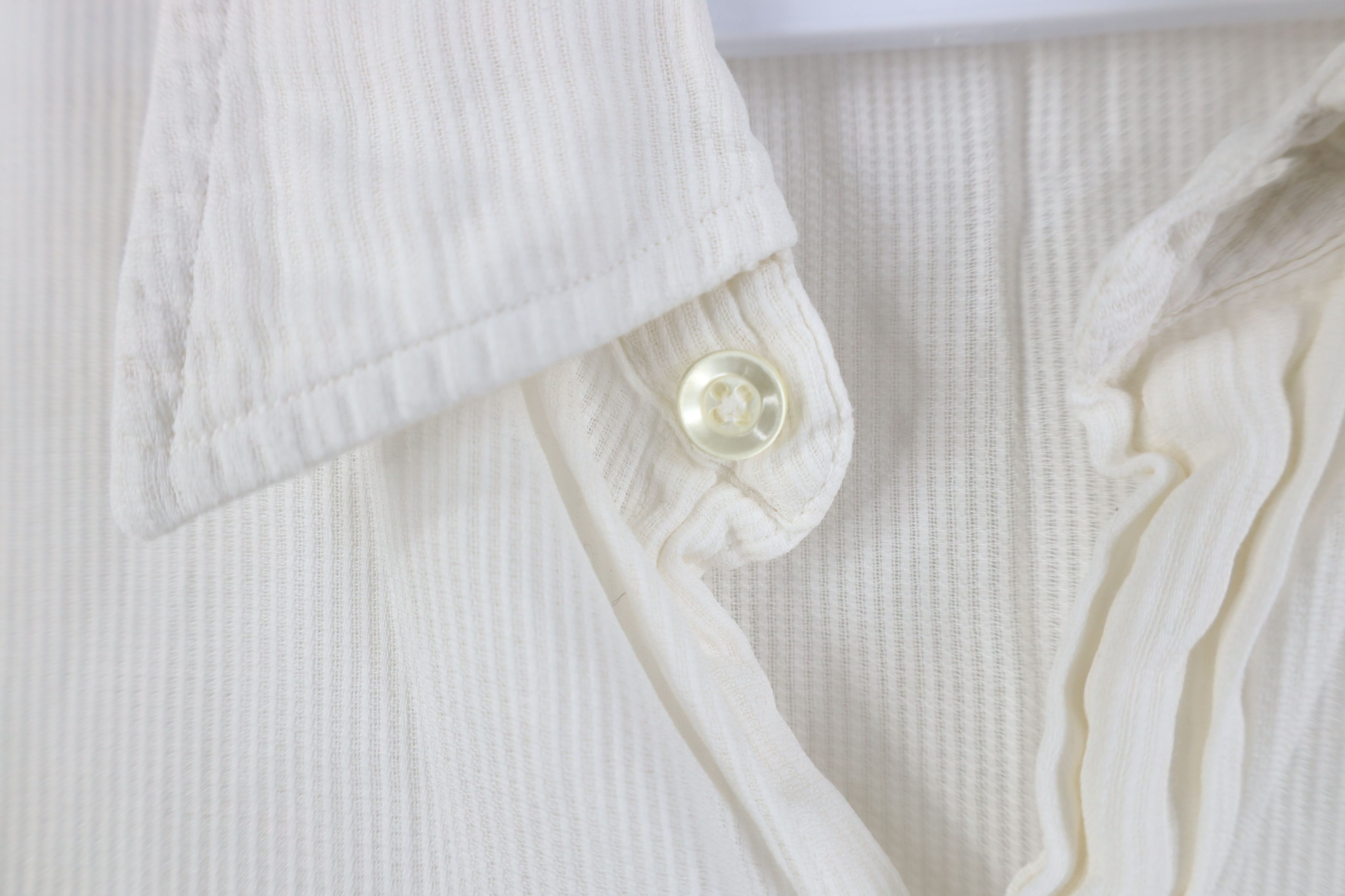 Vintage Vintage 50s Pearl Sheer Thermal Knit Button Shirt White USA Size US M / EU 48-50 / 2 - 5 Thumbnail