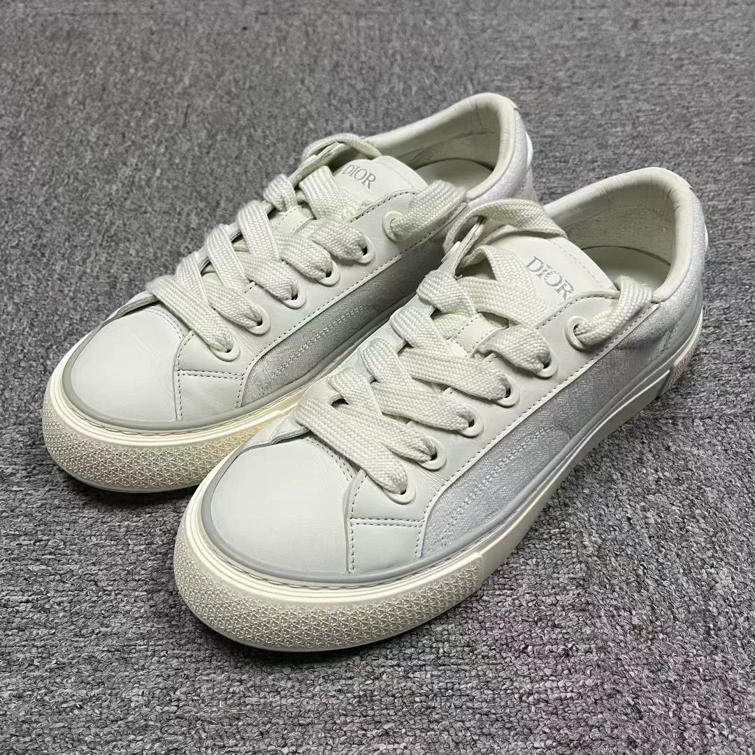 Dior dior b33 chunky white sneakers for men Size US 10 / EU 43 - 1 Thumbnail