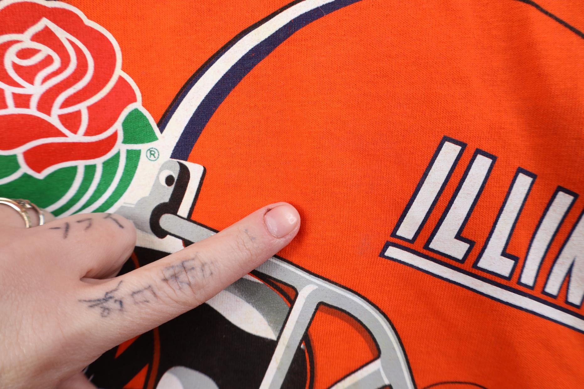 Vintage Vintage Y2K 2008 Rose Bowl University of Illinois T-Shirt Size US XL / EU 56 / 4 - 5 Thumbnail