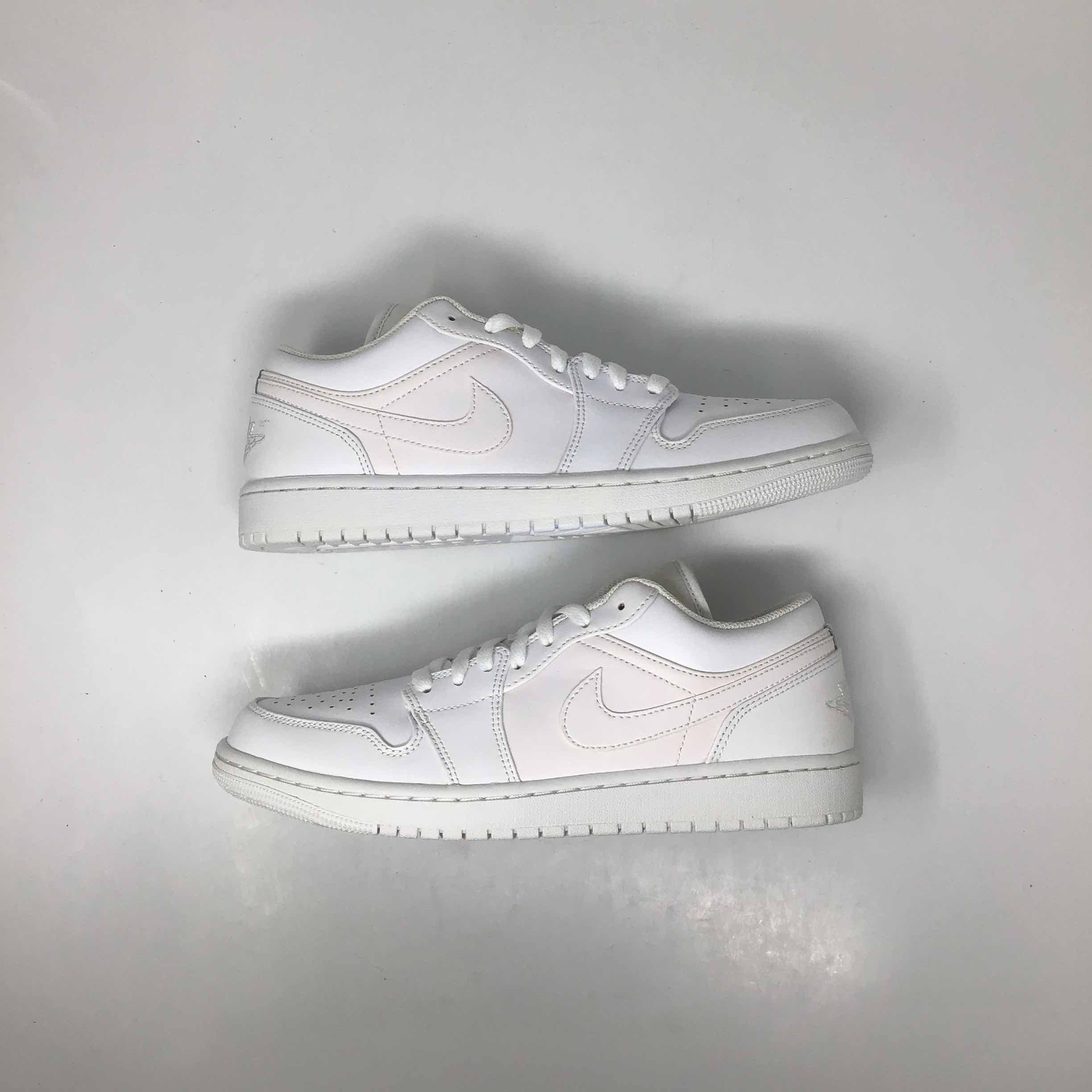 Air Jordan Low Triple White 2022