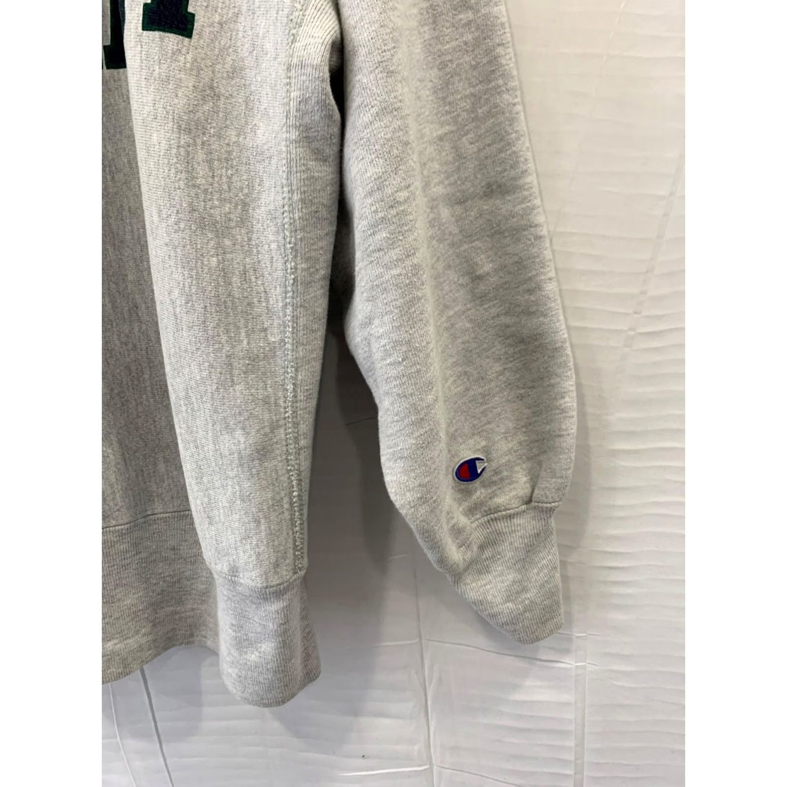 Champion VINTAGE Champion Reverse Weave Rutgers Pharmacy Sweatshirt USA Gray Large Mens Size US L / EU 52-54 / 3 - 7 Thumbnail