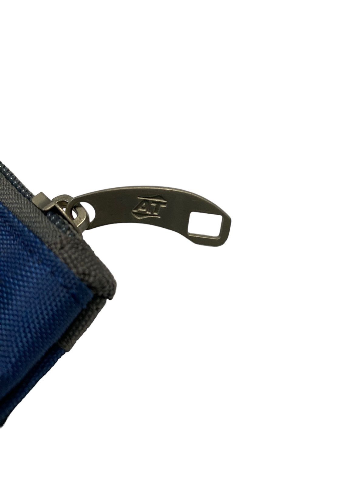 American Apparel × Vintage 👍 VINTAGE travel sling bag Size ONE SIZE - 7 Thumbnail