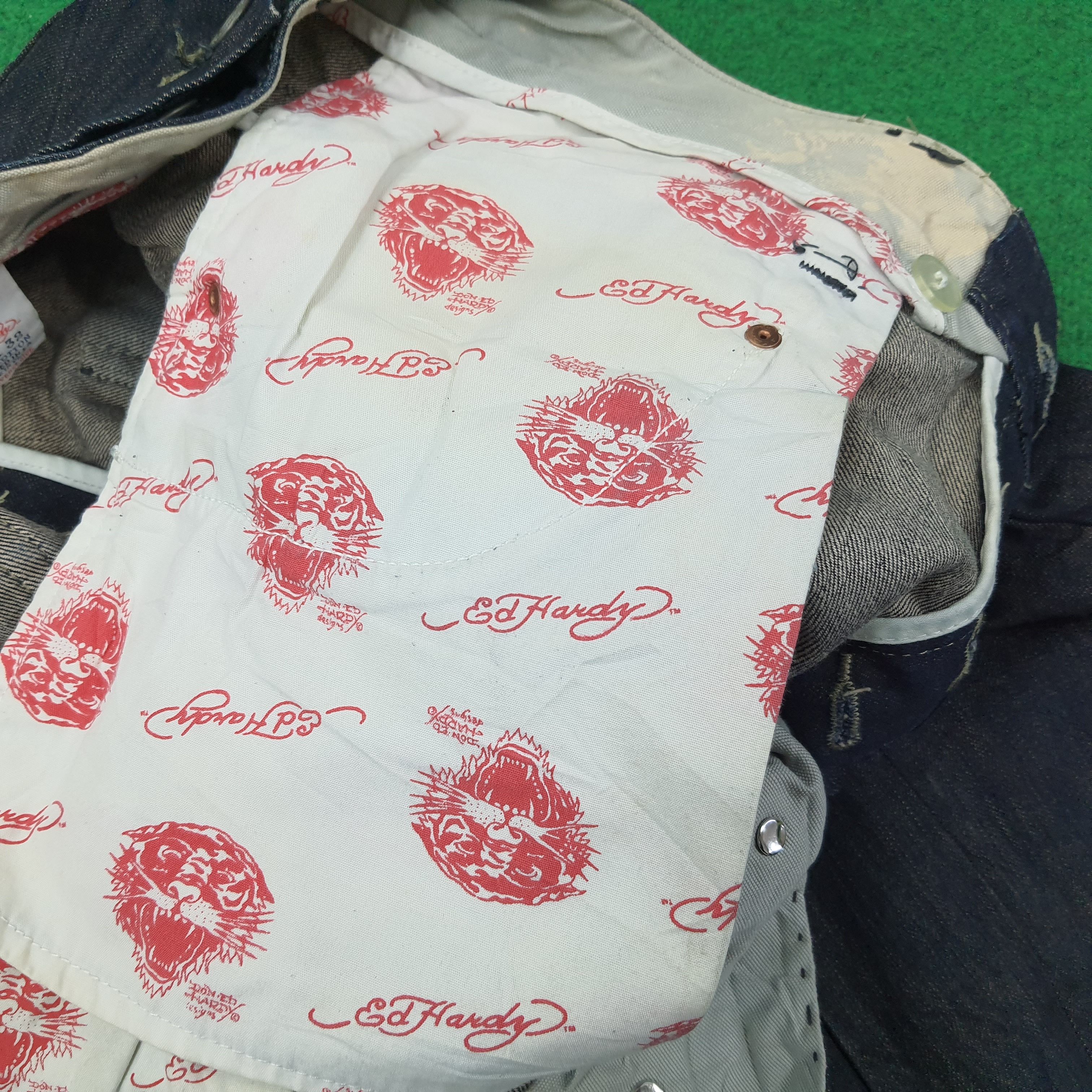 Ed Hardy Vintage Ed Hardy by Christian Audigier Jeans C258N15 Size US 38 / EU 54 - 9 Thumbnail