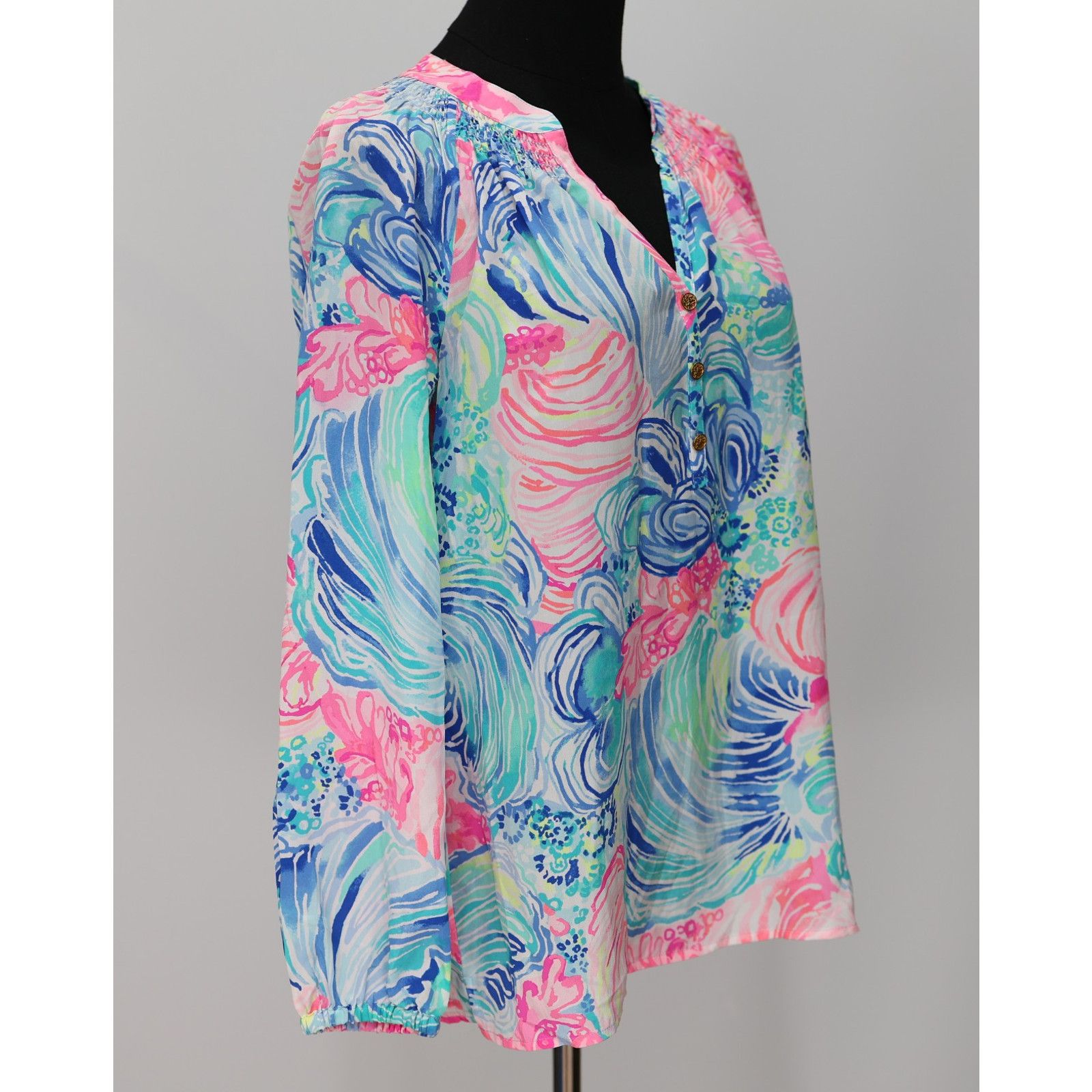 Lilly Pulitzer LILLY PULITZER Elsa Silk LS Beach Please Top Blouse Sz XS Size XS / US 0-2 / IT 36-38 - 3 Thumbnail