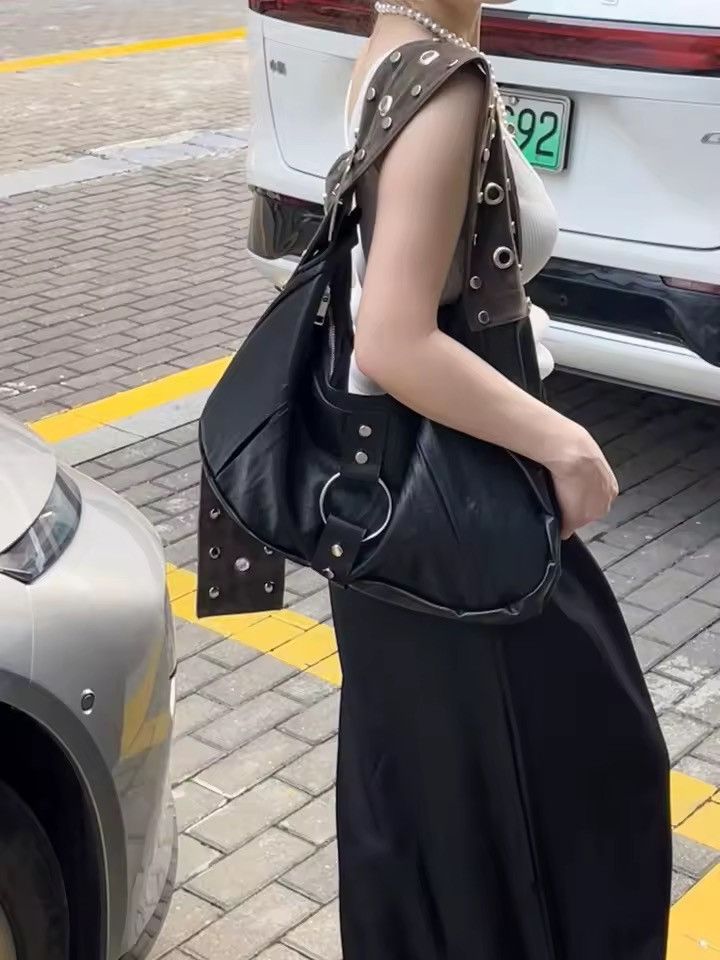 Other Streetwear Large Retro Y2k PU Leather Suede Shoulder Bag Size ONE SIZE - 3 Thumbnail