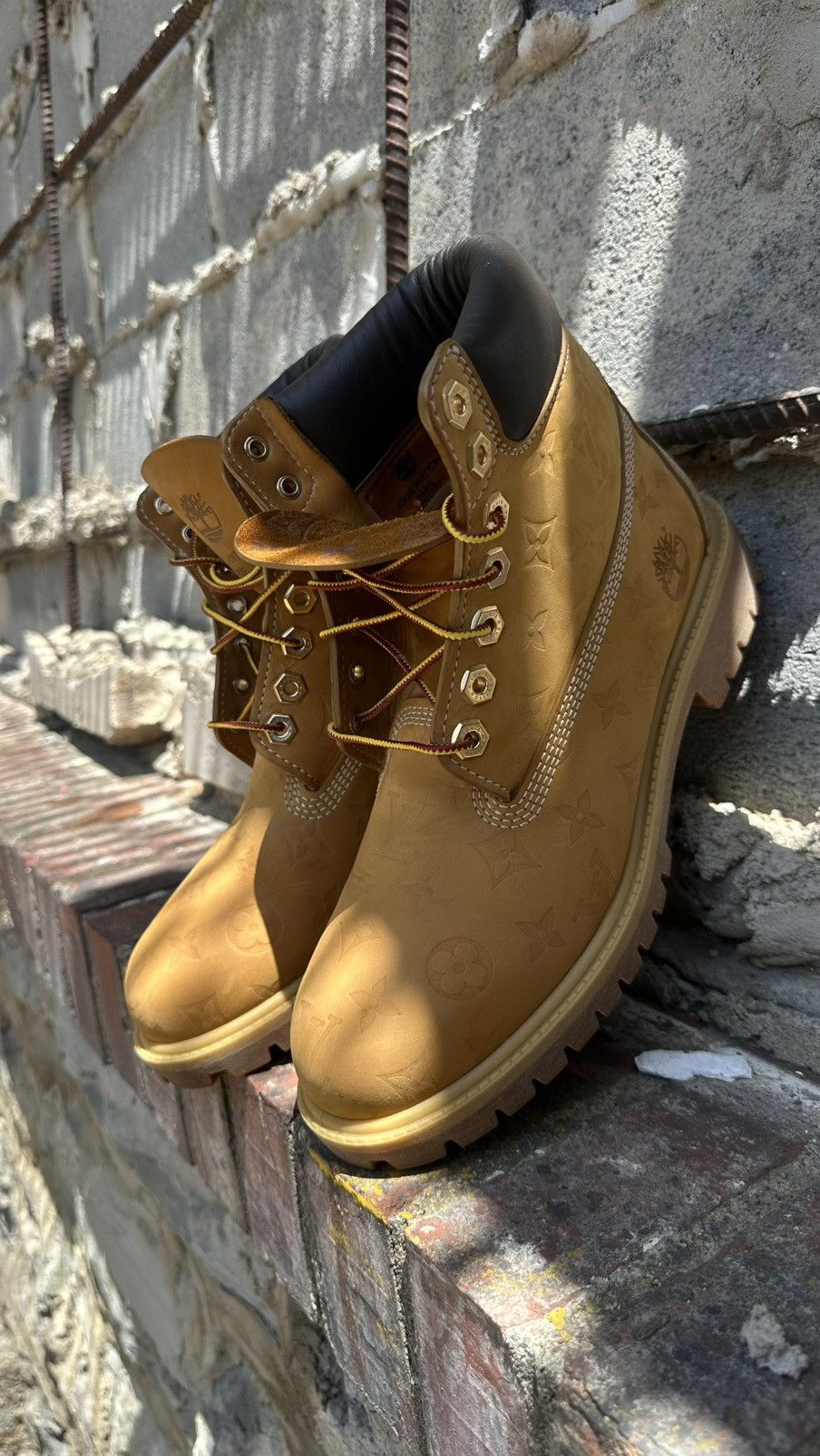 Louis Vuitton × Timberland Louis Vuitton x Timberland “Wheat” Boot Size US 8.5 / EU 41-42 - 5 Thumbnail
