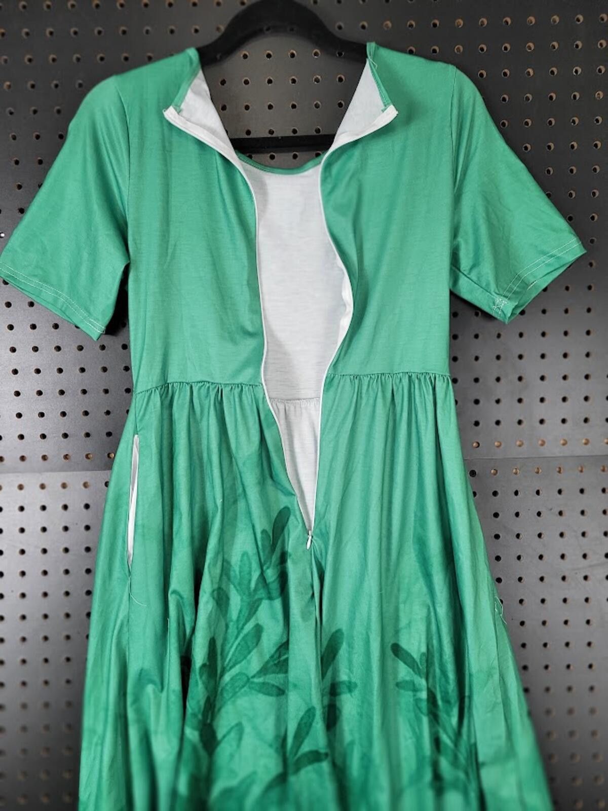 Unknown London Charming Green Midi Dress with Leaf Print - Small Size S / US 4 / IT 40 - 6 Thumbnail