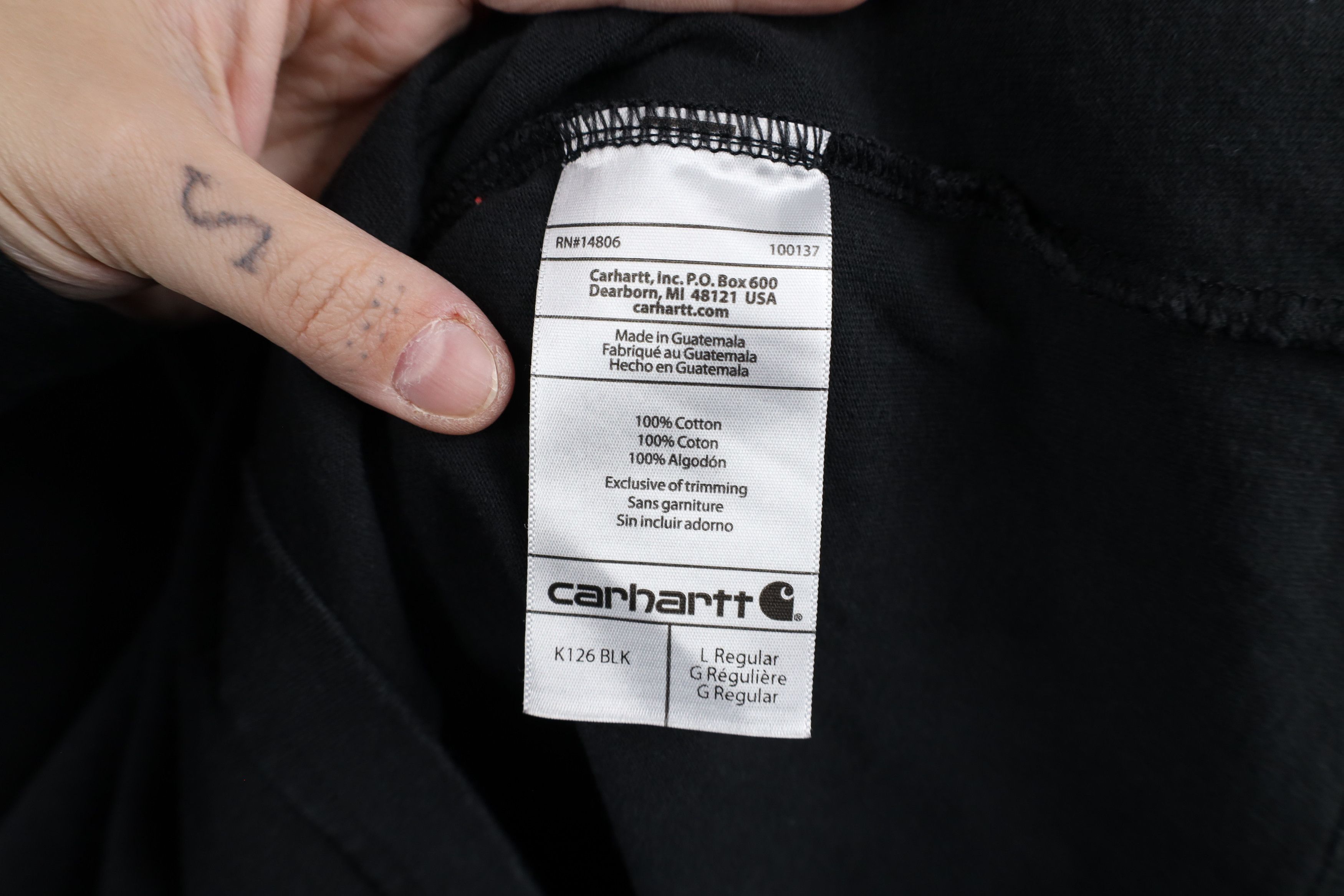 Carhartt Vintage Carhartt Out Heavyweight Long Sleeve T-Shirt Black Size US L / EU 52-54 / 3 - 7 Thumbnail
