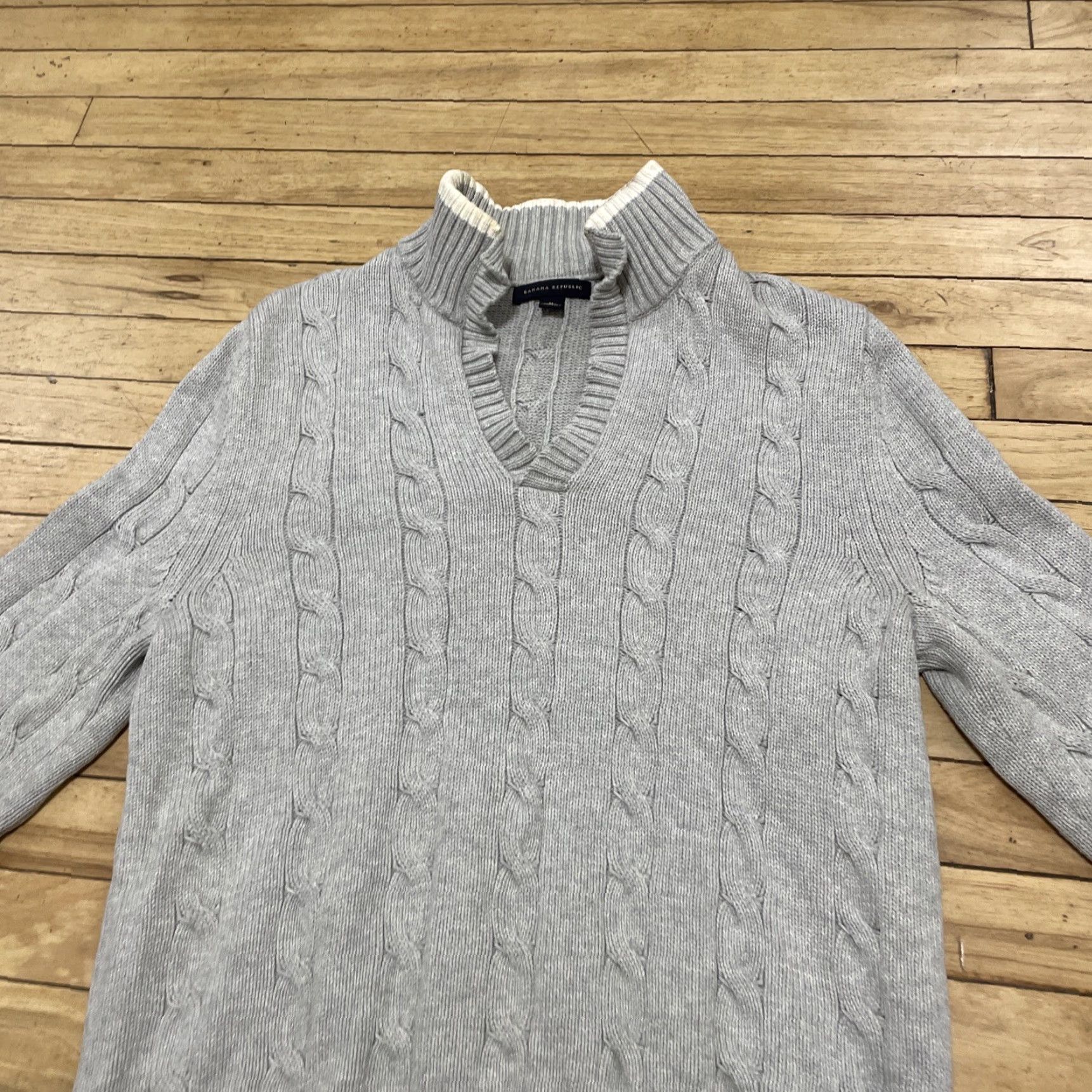 Banana Republic VINTAGE Banana Republic Sweater Men M Gray Cable Knit Open Collar Yacht Old Money Shirt (Not allowed: new words). Size US M / EU 48-50 / 2 - 4 Thumbnail