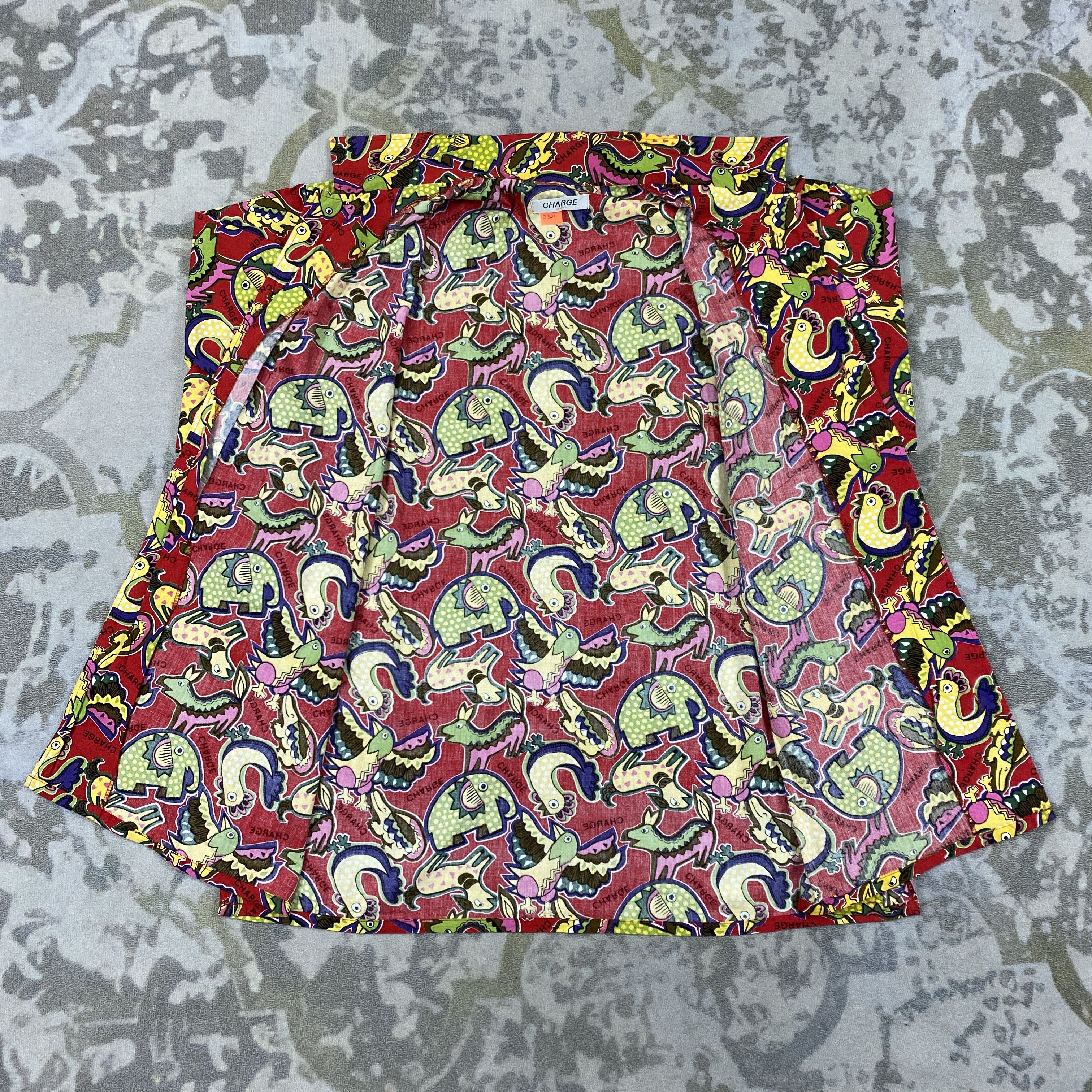Japanese Brand Vintage Full Print Animal Pattern Button Up Shirt- J521 Size US L / EU 52-54 / 3 - 3 Thumbnail