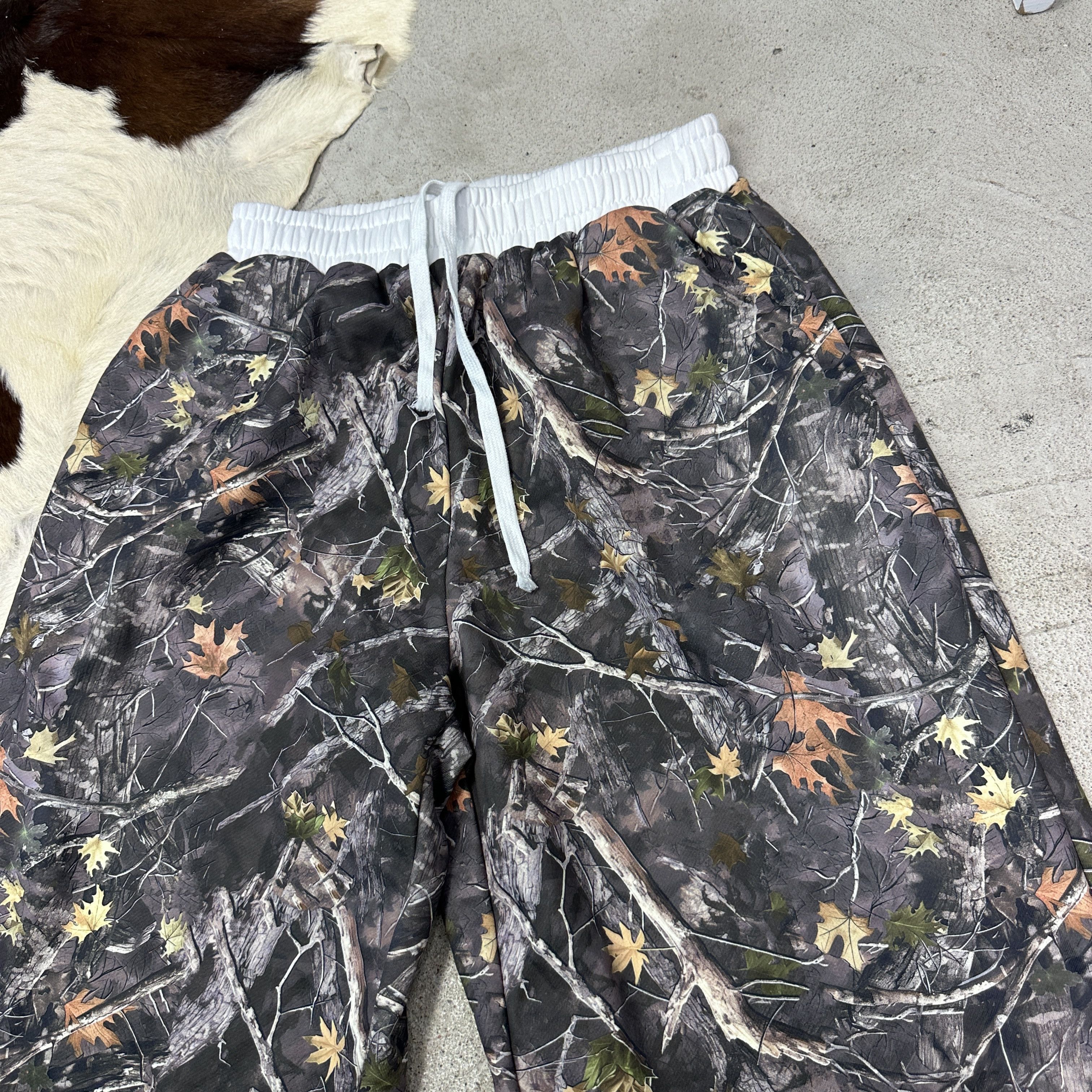Vintage Vintage Streetwear Oversize Baggy Camo Sweatpants Y2K Size 26" / US 2 / IT 38 - 2 Thumbnail
