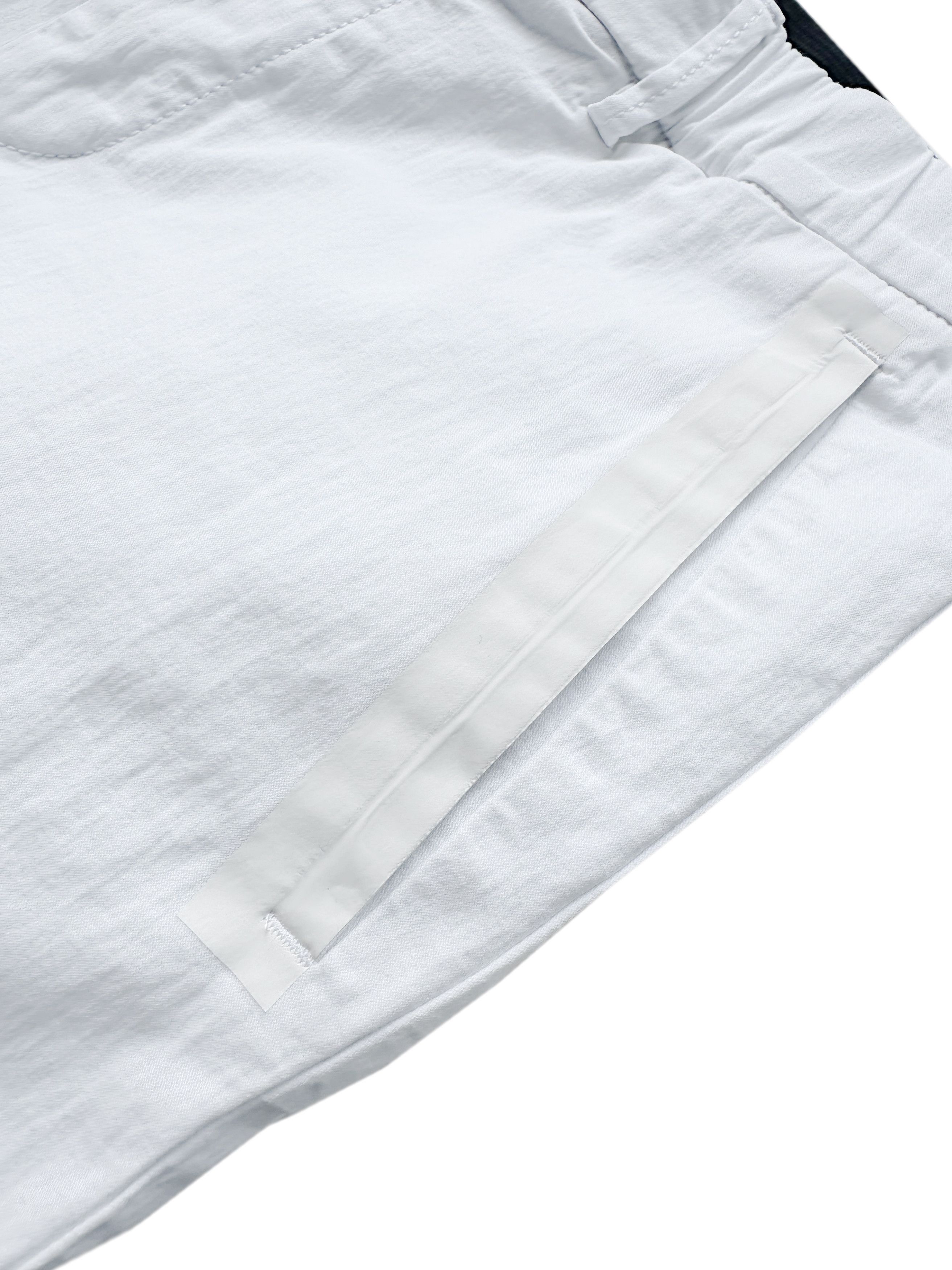 Hugo × Hugo Boss Hugo Boss white chino shorts Size US 32 / EU 48 - 6 Thumbnail