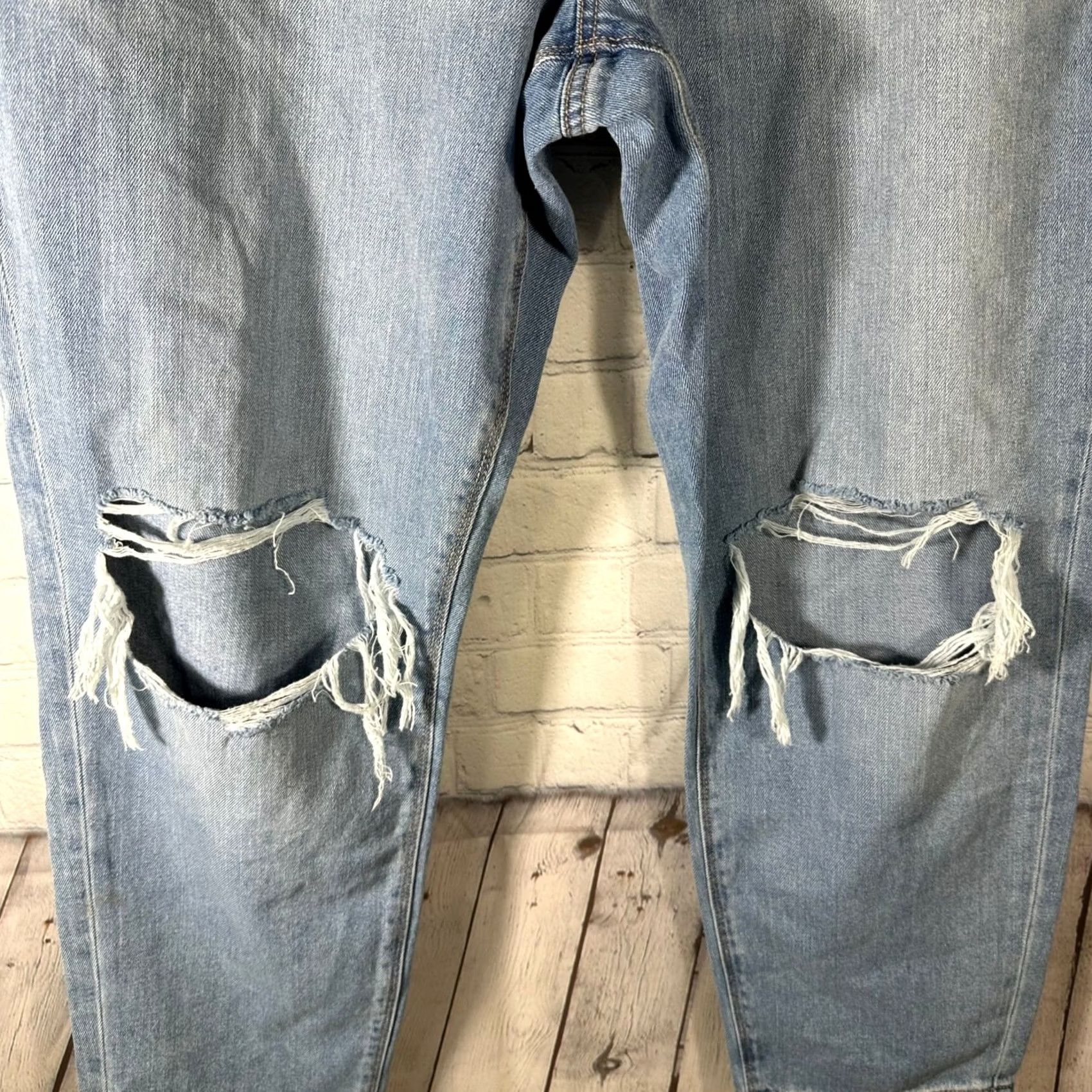 American Eagle Outfitters VINTAGE American Eagle Jeans Womens 18W High Rise Distressed Light Wash Denim 5-Pocket Size 40" / US 18 - 7 Thumbnail