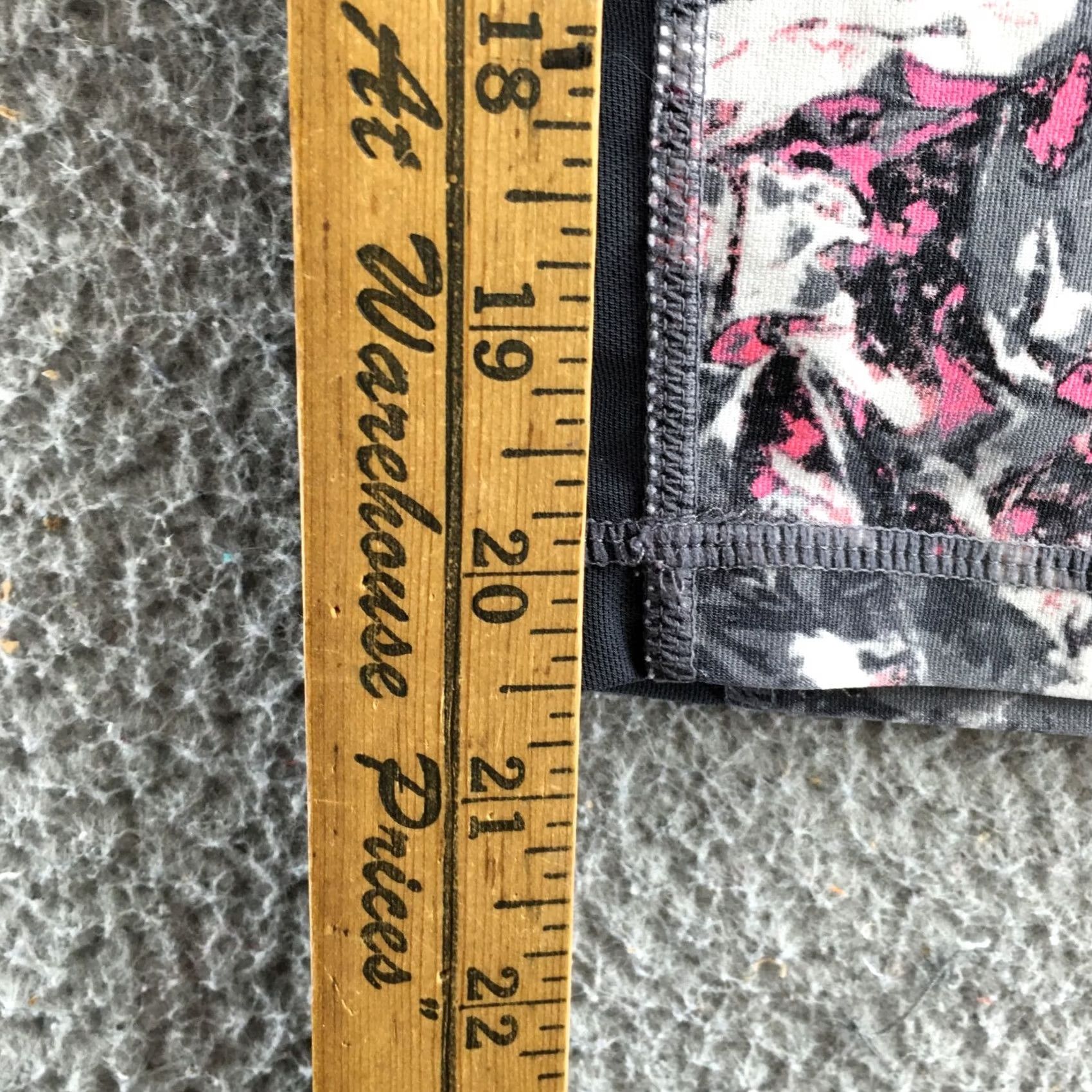 Calvin Klein Calvin Klein Leggings Womens L Abstract Print Cropped Athletic Stretch High Rise Size 36" / US 14 / IT 50 - 7 Thumbnail