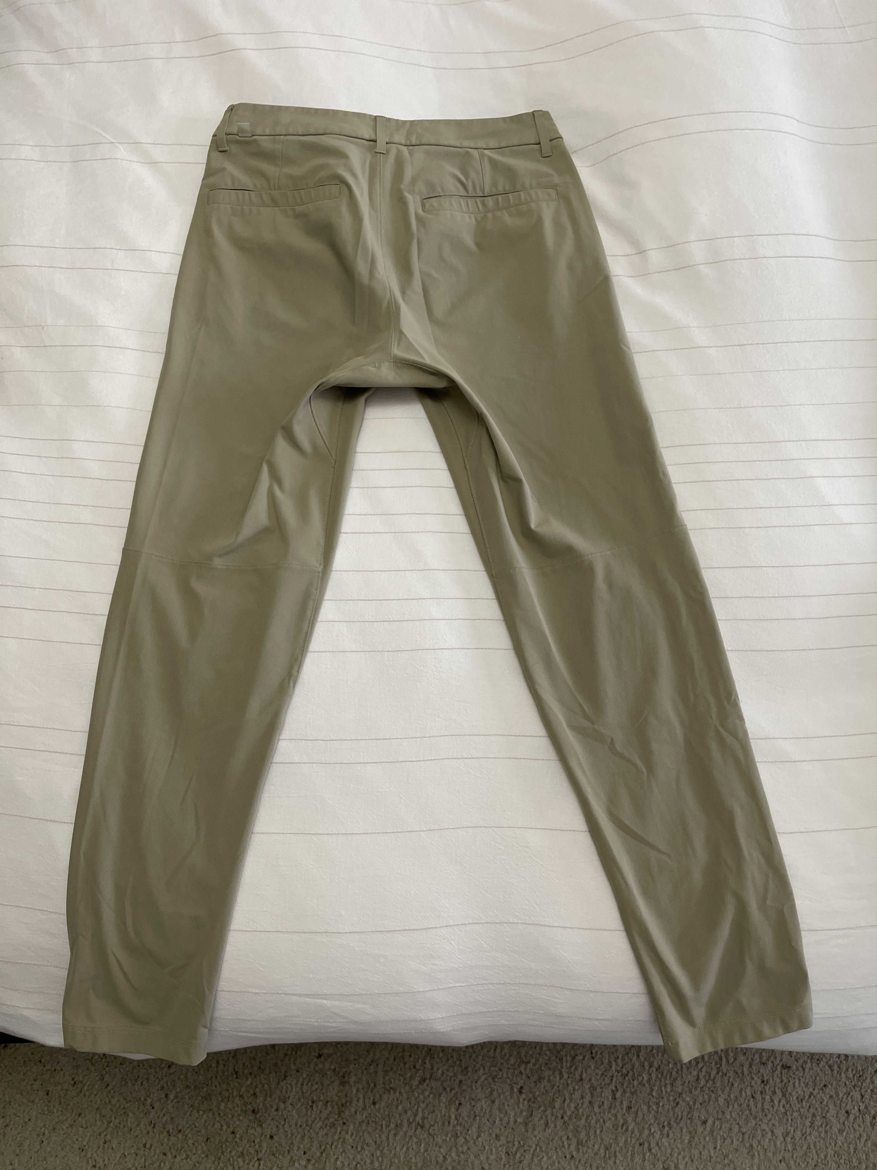 Lululemon Commission Pant Size US 30 / EU 46 - 3 Thumbnail