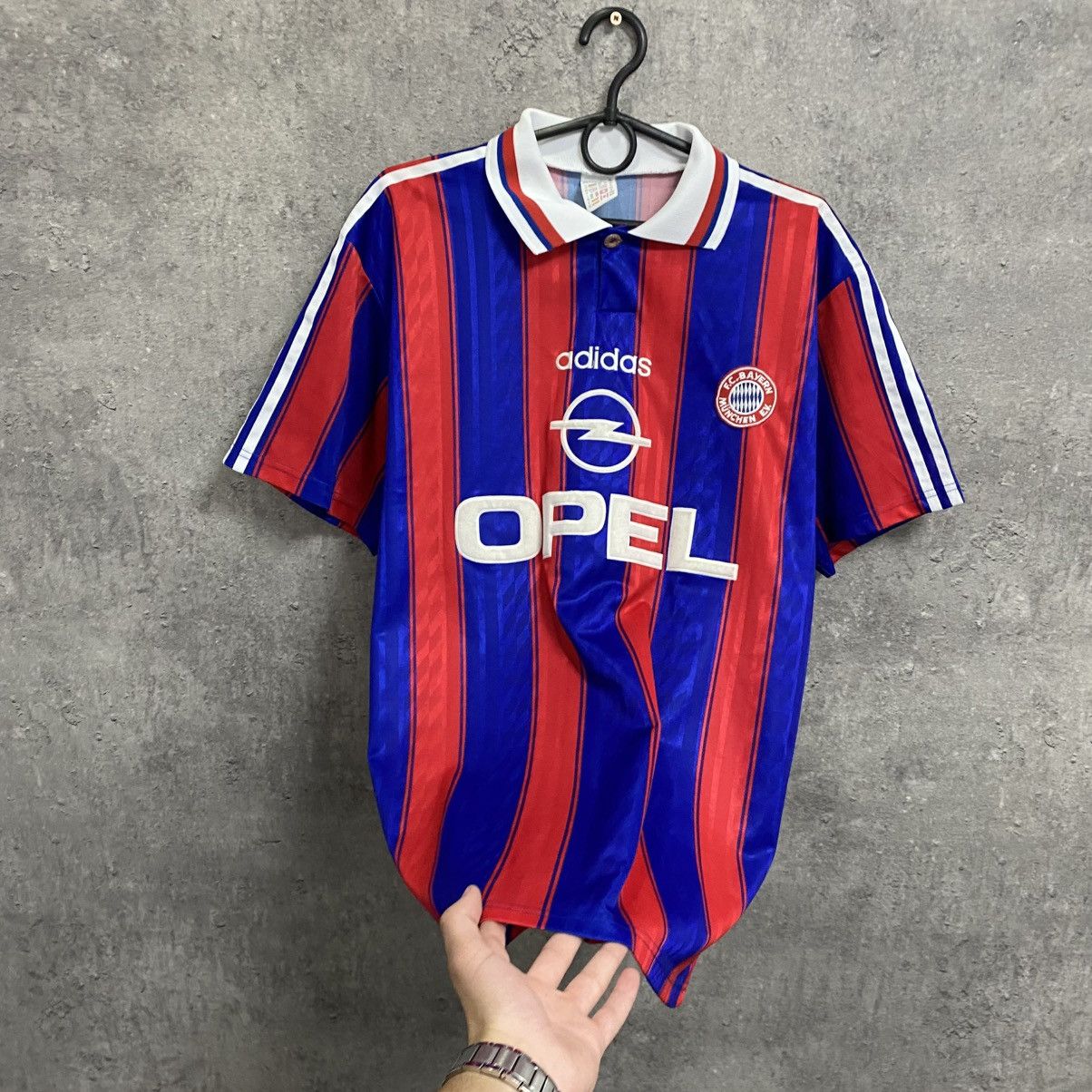 Adidas Adidas Bayern Munich 1995 1997 home soccer jersey football Size US M / EU 48-50 / 2 - 3 Thumbnail