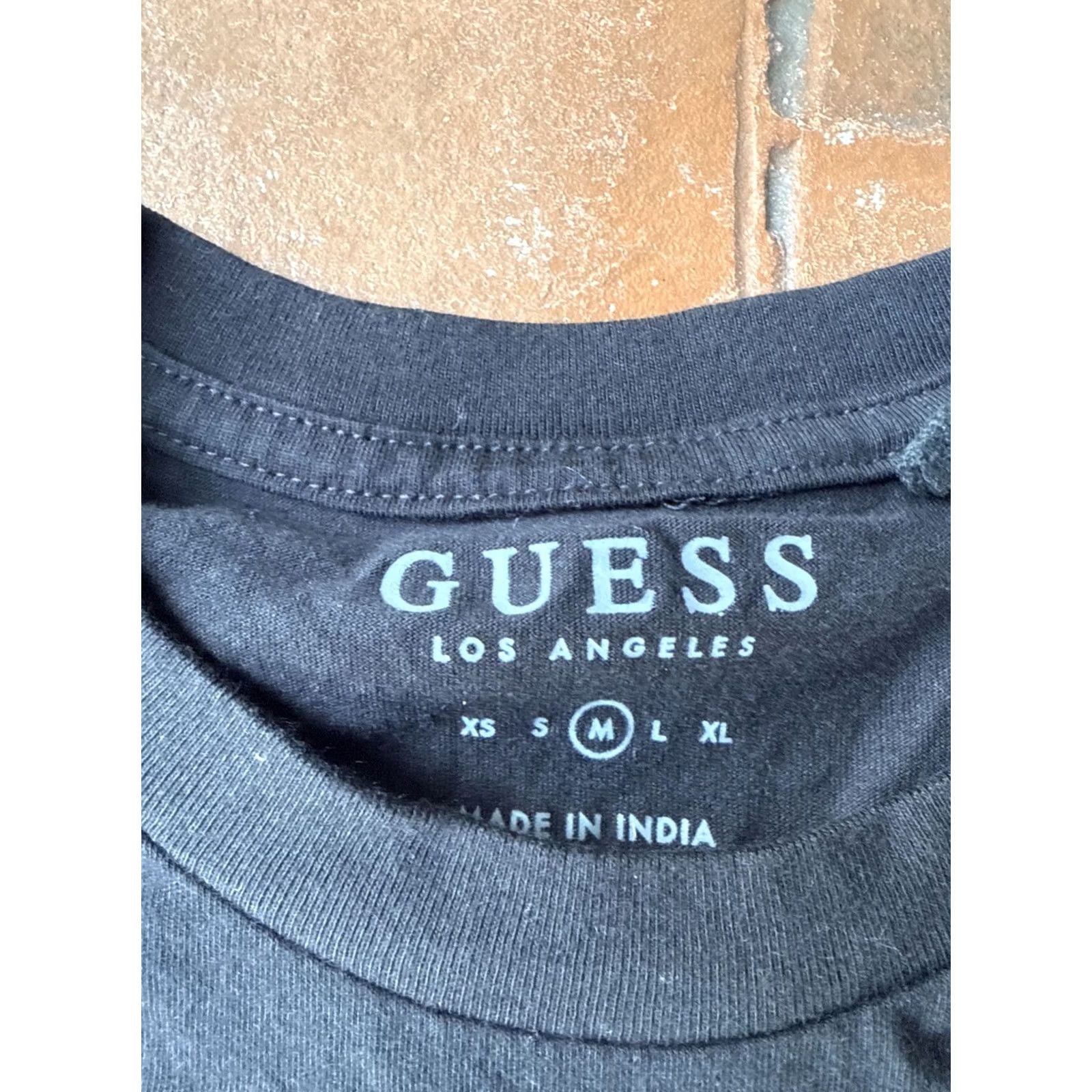 Guess Guess Rhinestone Skull Roses T Shirt M Black Grunge Short Sleeve Crew Neck Cotton Unisex Adults T-Shirt Mens Womens Size US M / EU 48-50 / 2 - 2 Thumbnail
