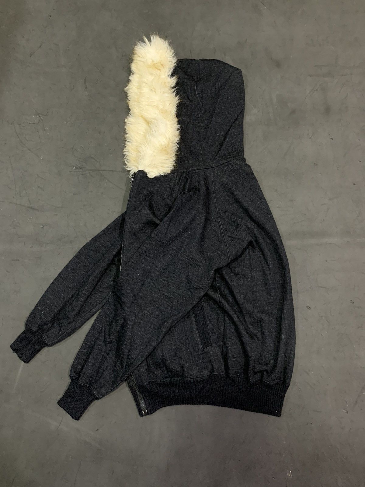Japanese Brand 💸BINDINGOFFER💸Cantwo fur hoodie lgb styled Size US S / EU 44-46 / 1 - 1 Thumbnail