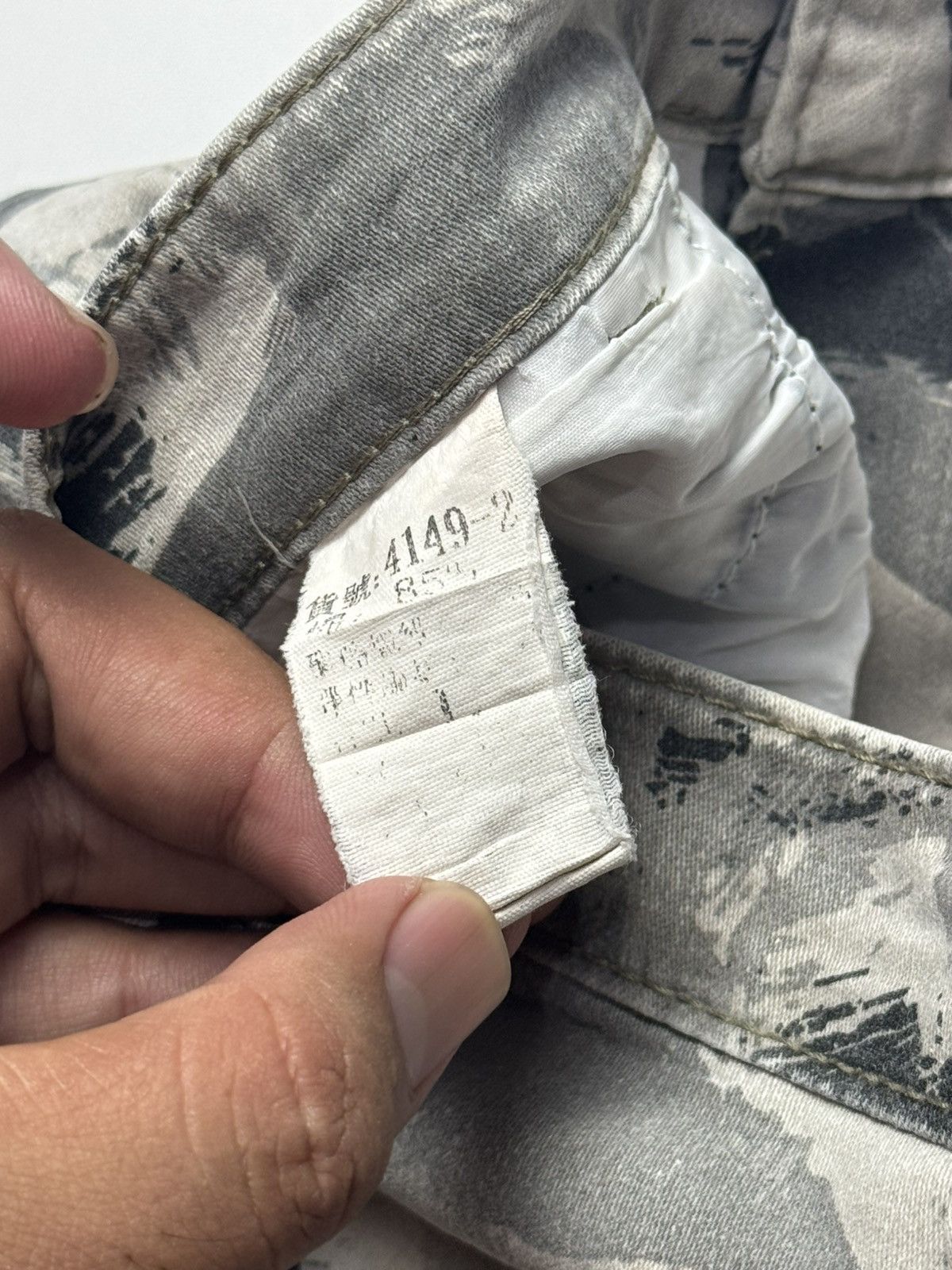 If Six Was Nine × Japanese Brand × Le Grande Bleu (L.G.B.) Japanese Cargo Pants distressed Size US 29 - 11 Thumbnail