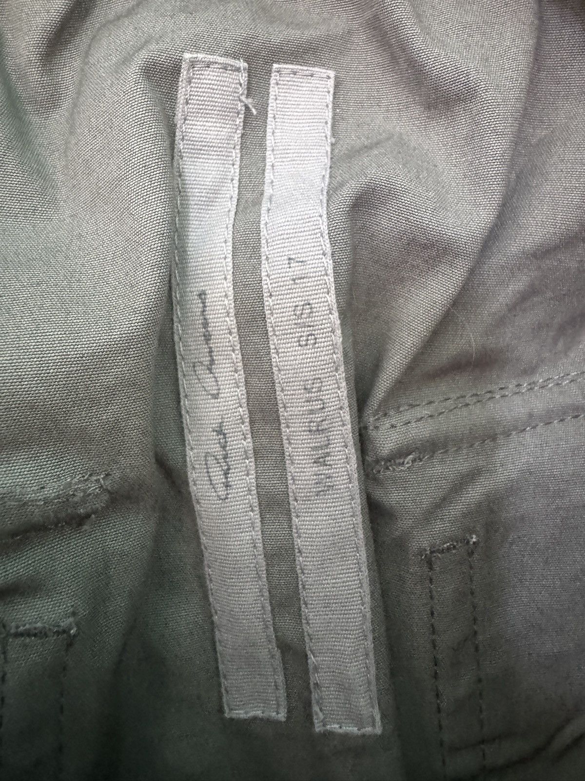 Rick Owens Walrus cropped pod pants Size US 34 / EU 50 - 8 Thumbnail