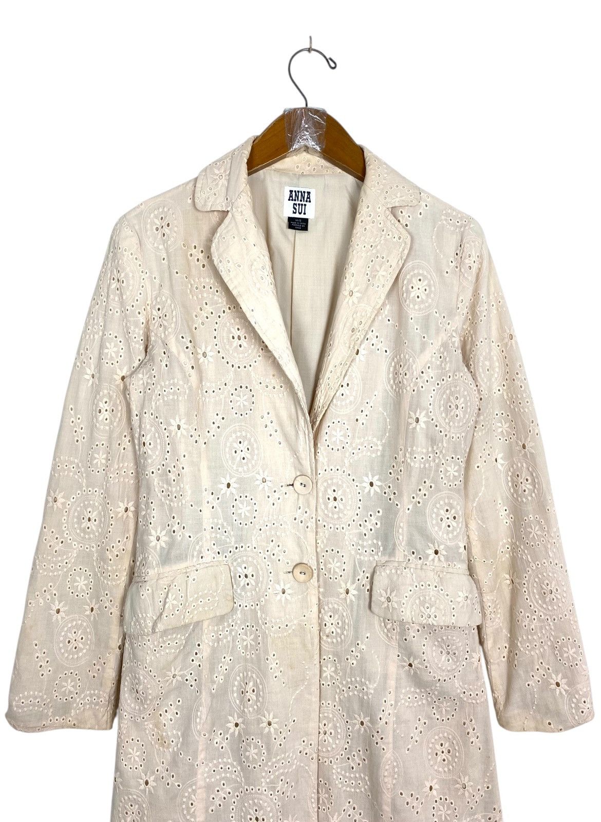 Anna Sui Rare‼️ Vintage Anna Sui Ivory Eyelet Jacket Size S / US 4 / IT 40 - 2 Thumbnail
