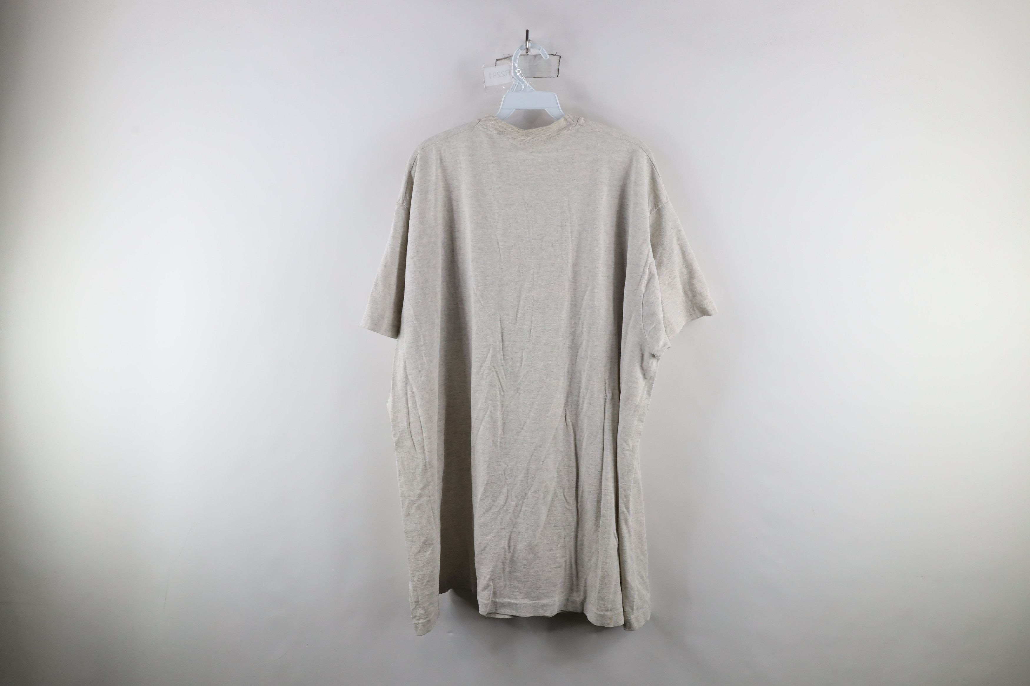 Vintage Vintage 90s Streetwear Short Sleeve Pocket T-Shirt Gray USA Size US XXL / EU 58 / 5 - 13 Thumbnail