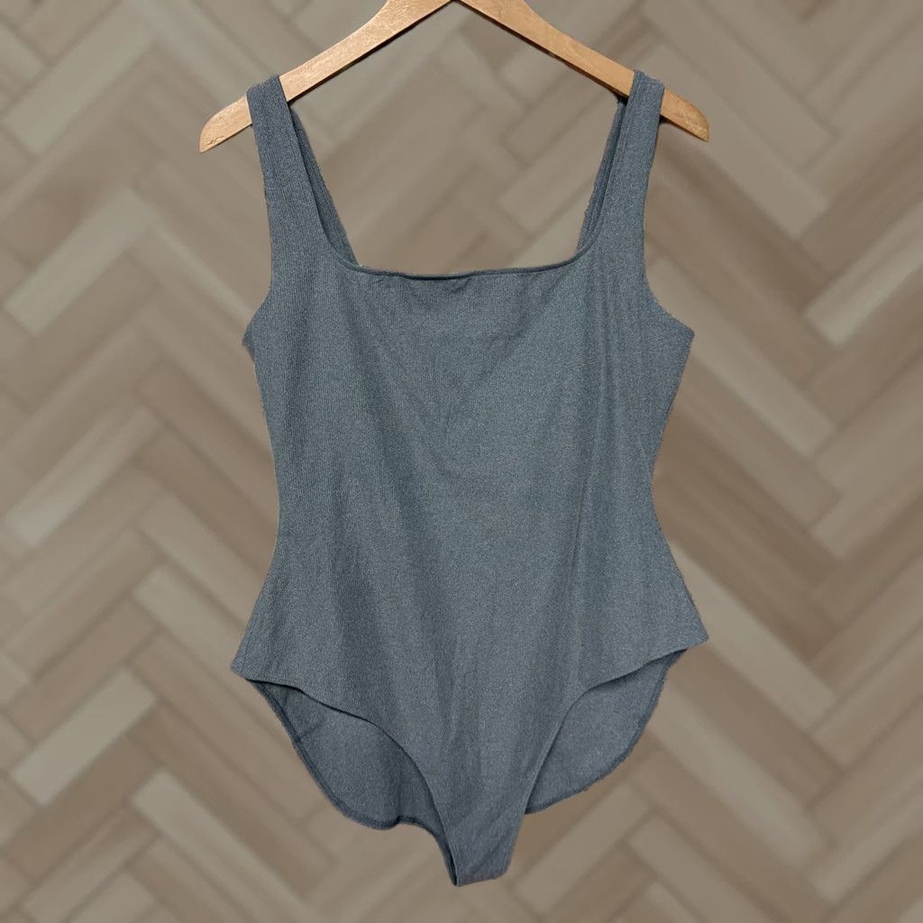 Girlfriend Collective Girlfriend Collective Women's Gray Ribbed Built In Bra Bodysuit 2XL Plus Size Shirt Long Sleeve Mock Neck Built-In Bra Casual Basic - 2XL Girls? Size XXL / US 16-18 / IT 52-54 - 1 Thumbnail